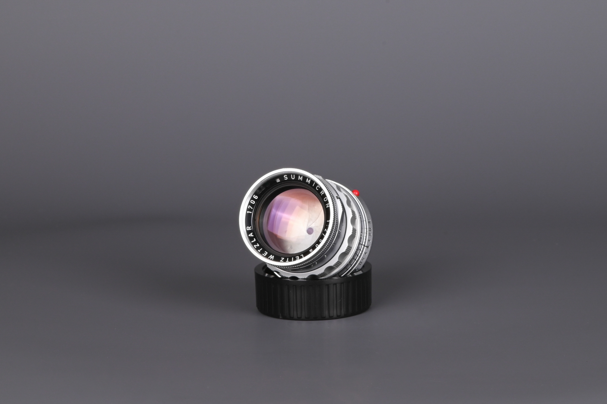 Picture of Leica Summicron-M 50mm f/2 Rigid Ver.1 Silver