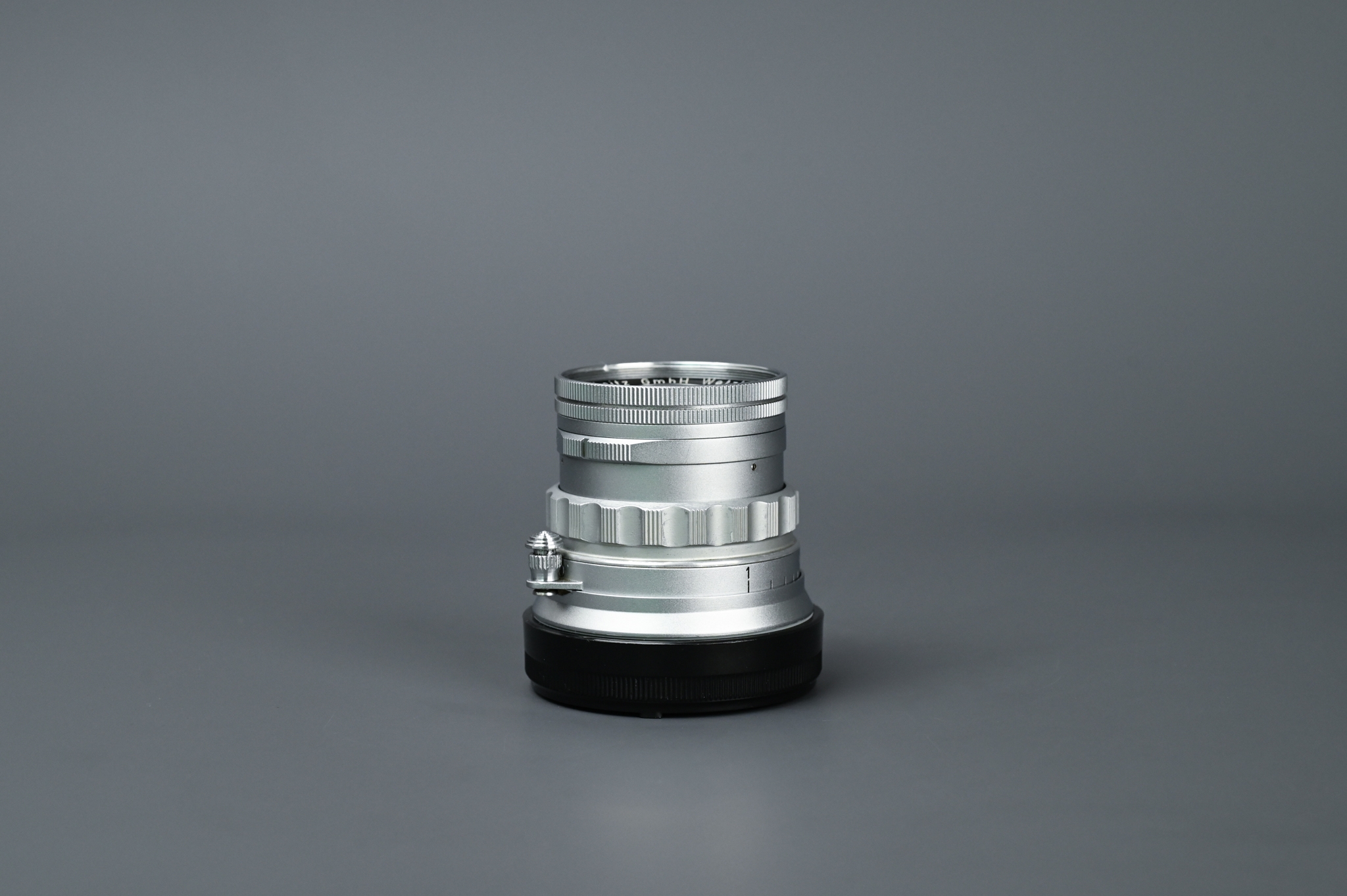 Picture of Leica Summicron-M 5cm f/2 Rigid Ver.1 Silver