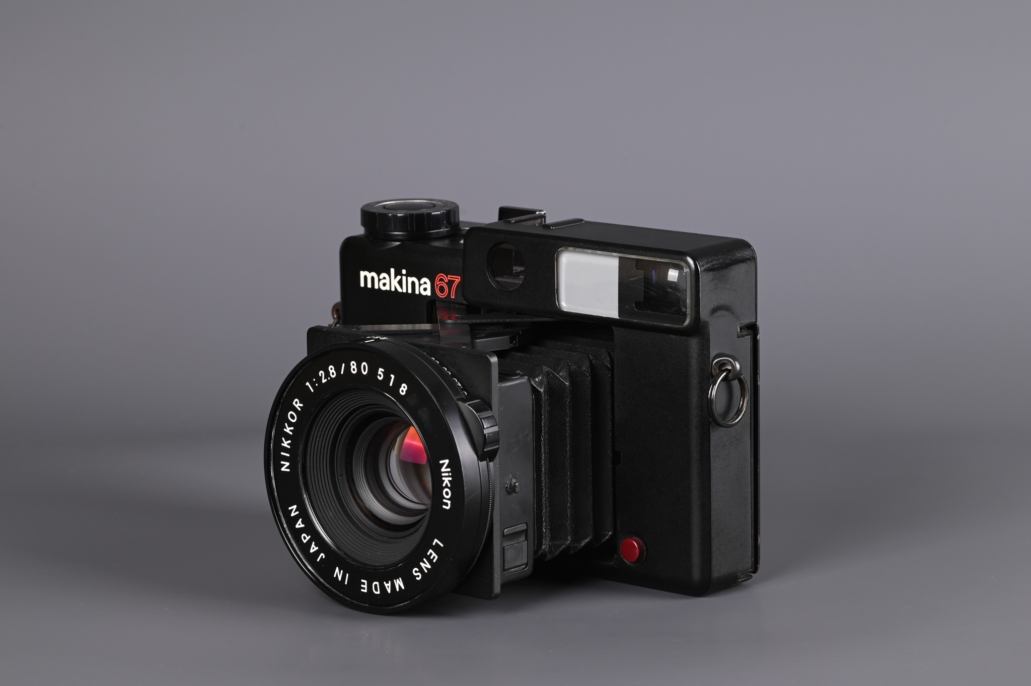 Picture of Makina 67 with Nikkor 80mm f/2.8