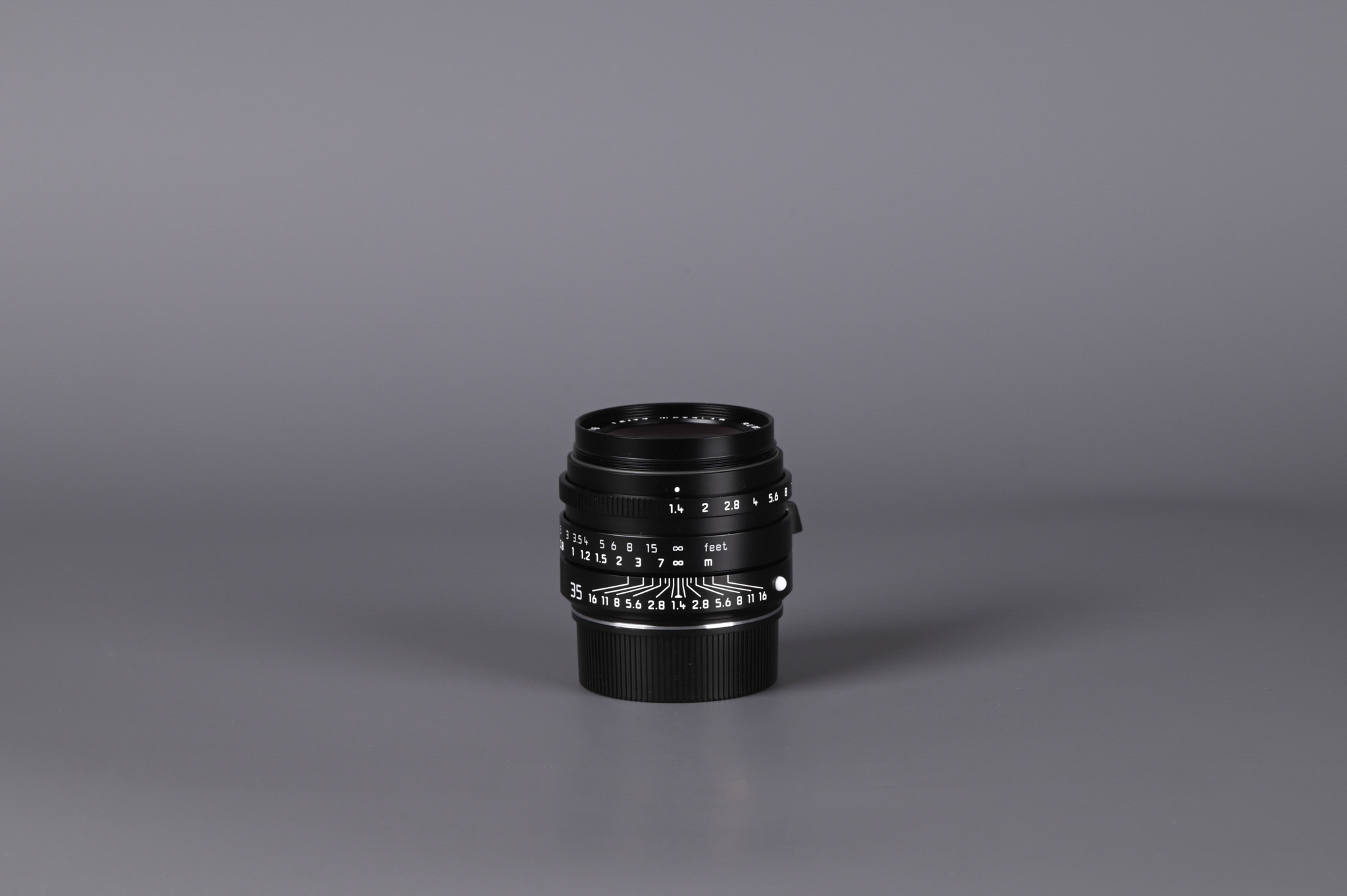 Picture of Leica Summilux-M 35mm f/1.4 ASPH FLE "Leitz Wetzlar"