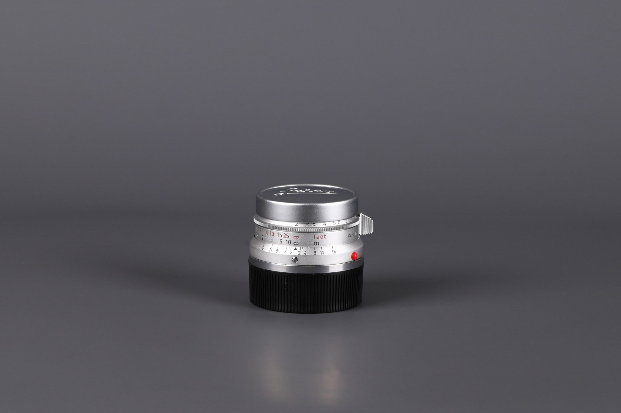 Picture of Leica Summicron-M 35mm f/2 Ver.1 8-element M2