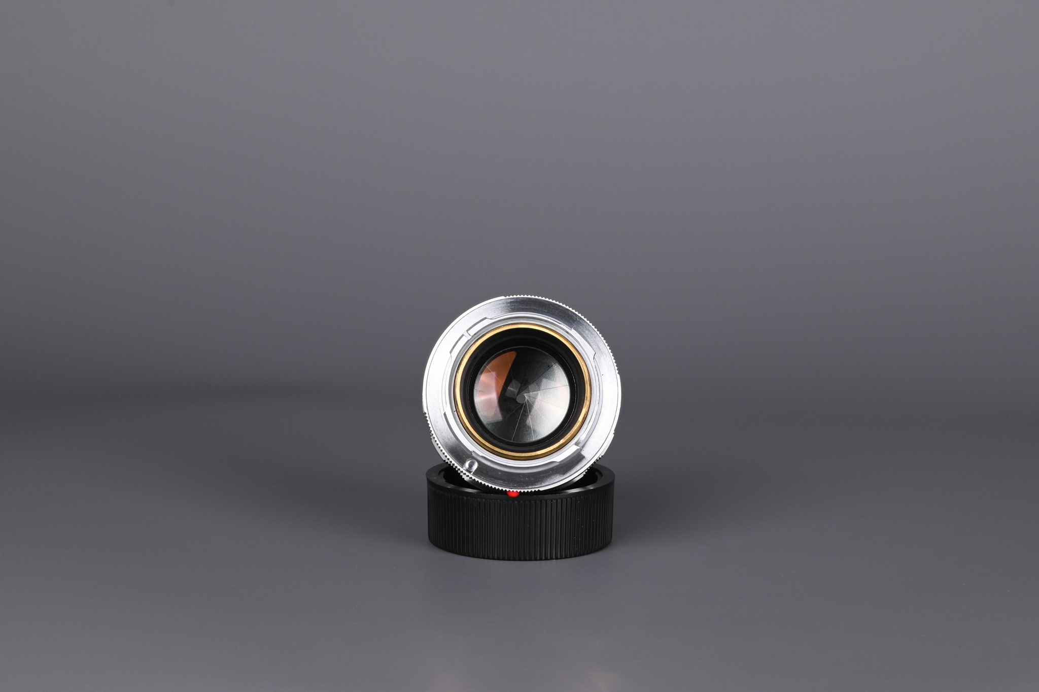 Picture of Leica Summilux-M 50mm f/1.4 Ver.2 Silver