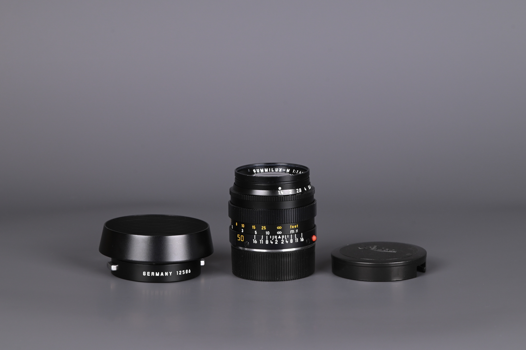 Picture of Leica Summilux-M 50mm f/1.4 Ver.2 Black E43 Amber Coating