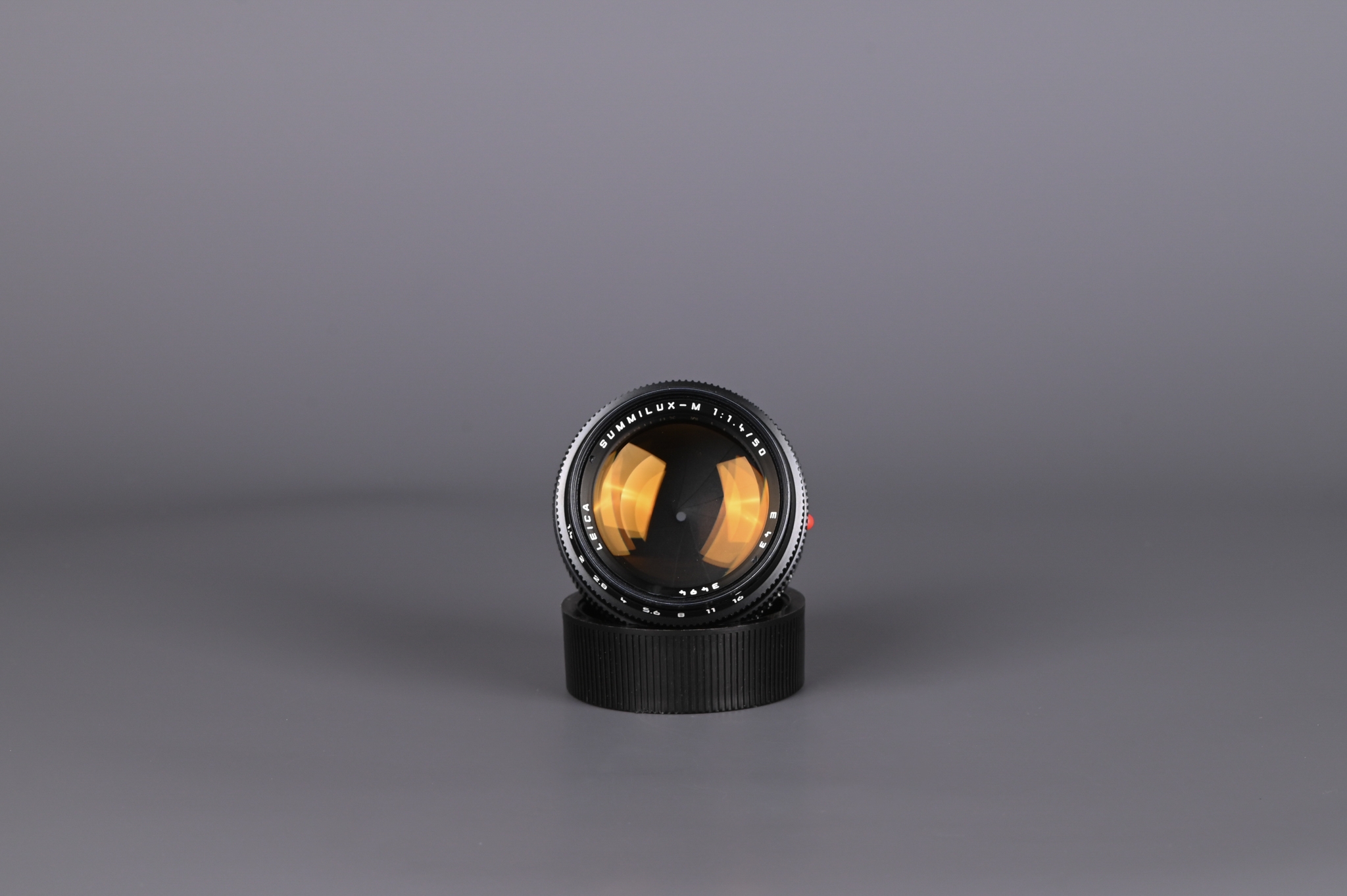 Picture of Leica Summilux-M 50mm f/1.4 Ver.2 Black E43 Amber Coating
