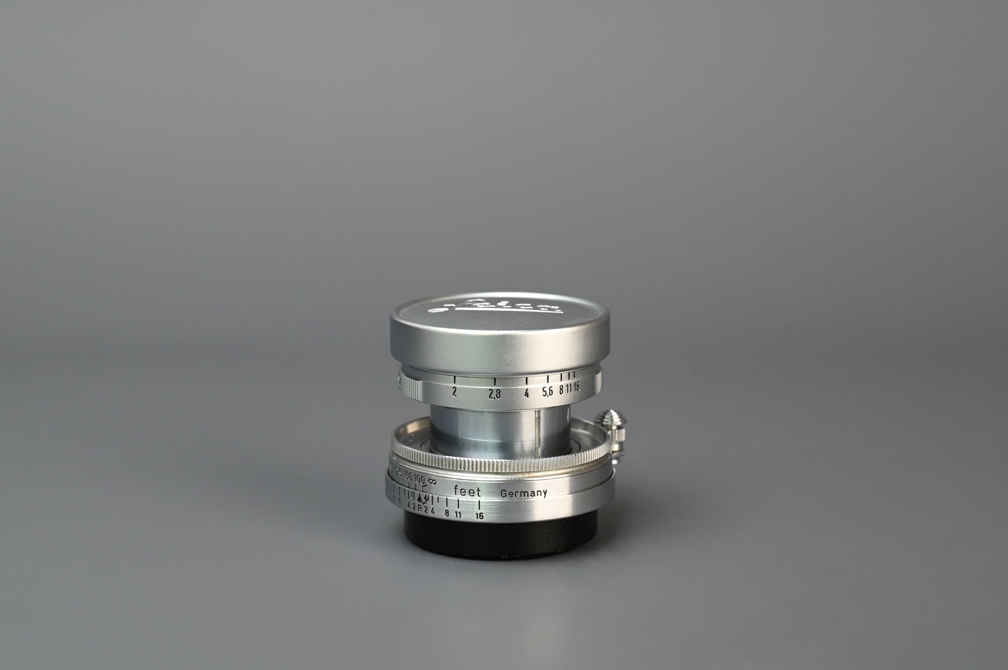 Picture of Leica Summicron 5cm f/2 LTM Screw Radioactive