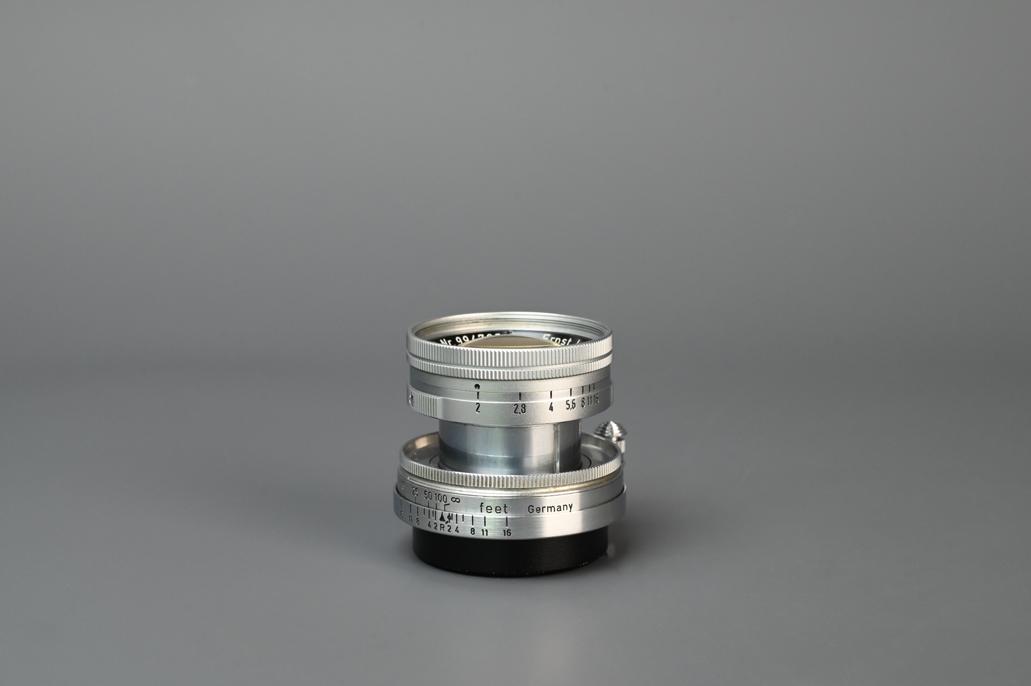 Picture of Leica Summicron 5cm f/2 LTM Screw Radioactive