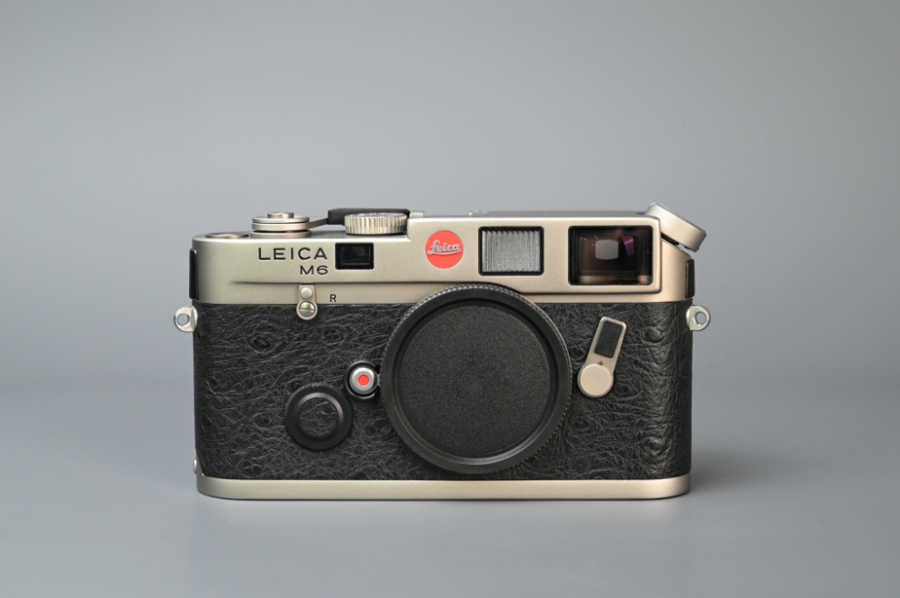 Picture of Leica M6 Classic Titanium