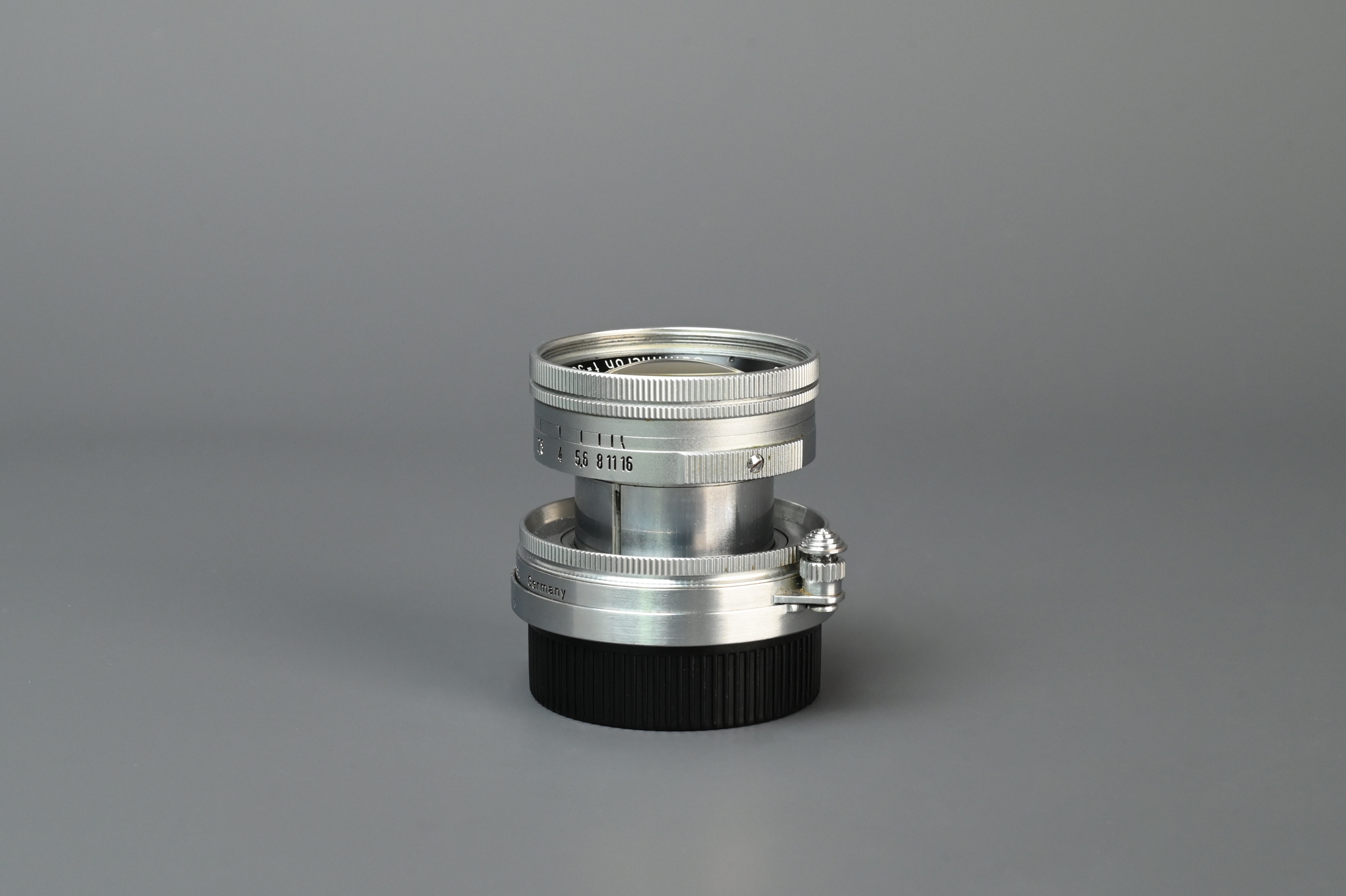 Picture of Leica Summicron 5cm f/2 LTM Screw Radioactive