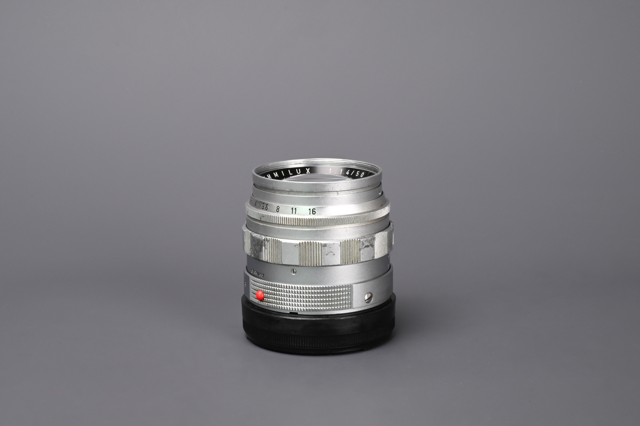 Picture of Leica Summilux 50mm f/1.4 Ver.2 Silver E43