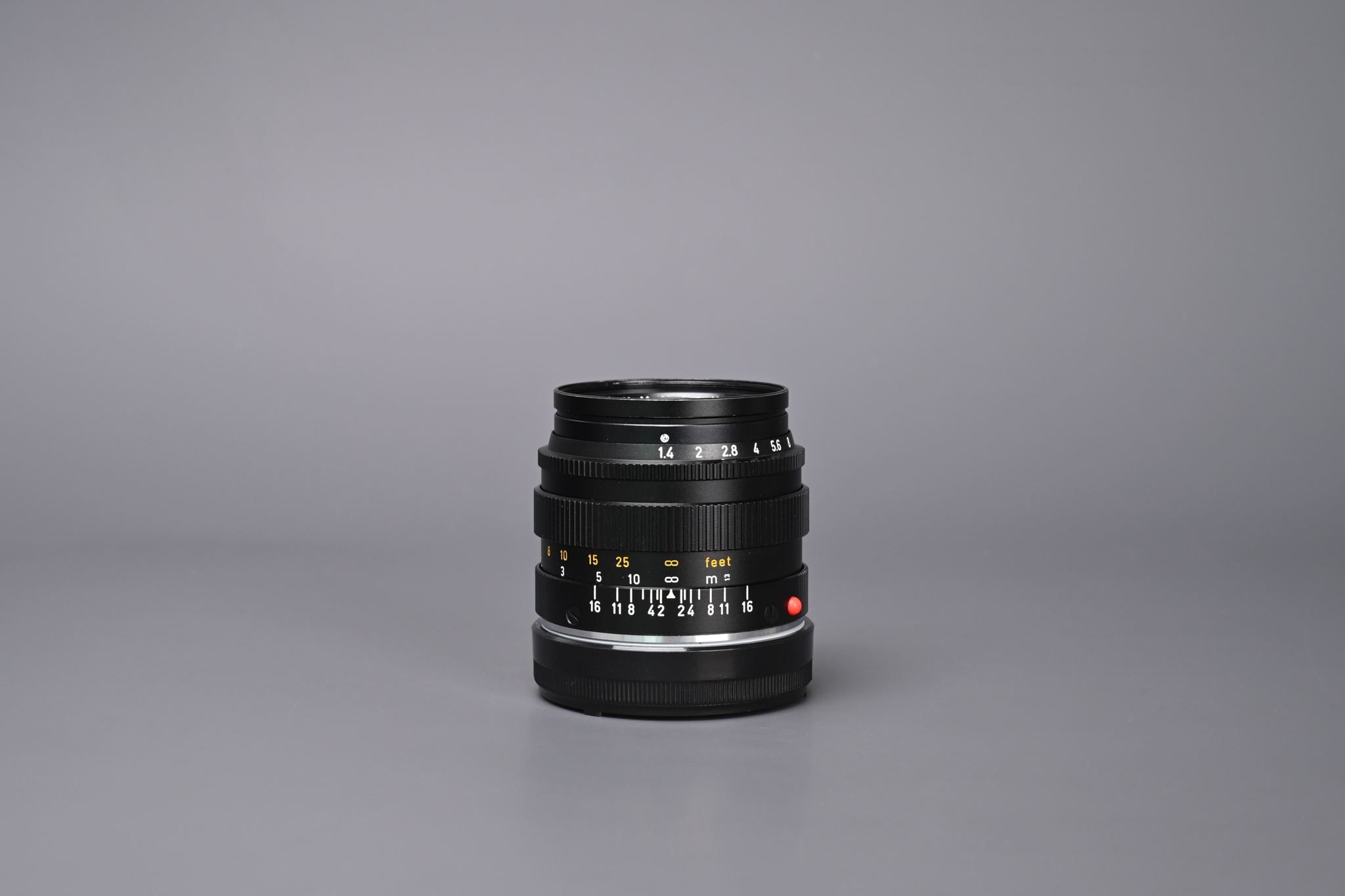 Picture of Leica Summilux-M 50mm f/1.4 Ver.2 Black