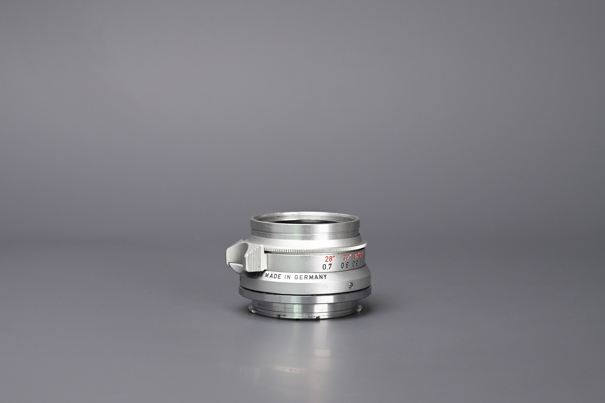 Picture of Leica Summaron-M 35mm f/2.8 Silver