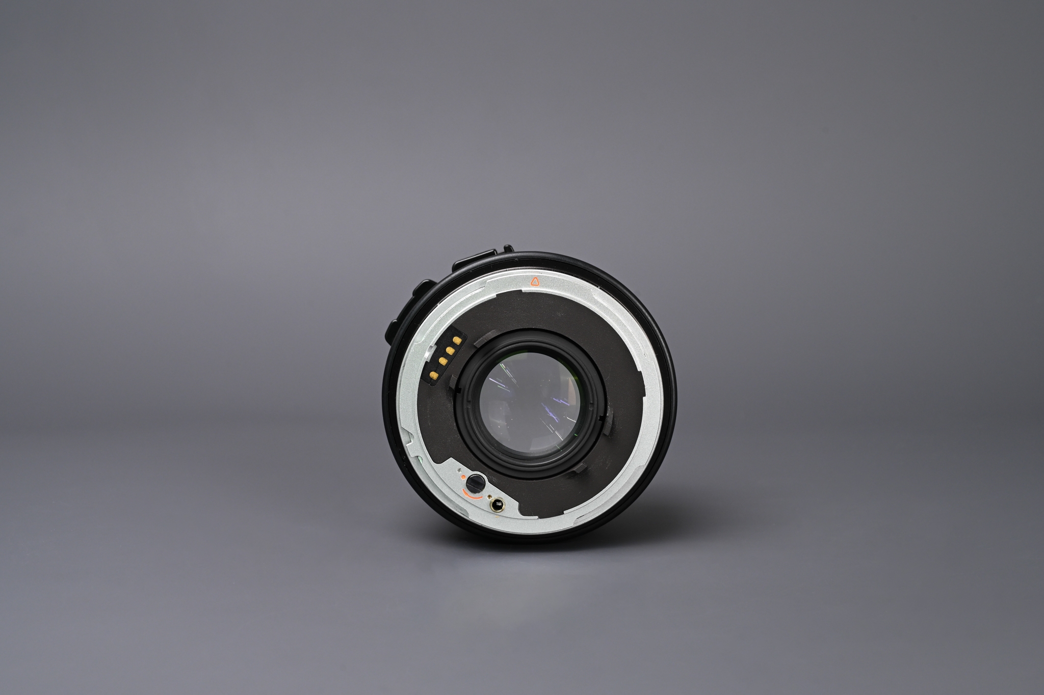 Picture of Hasselblad 503CW Camera Set with Planar 80mm f/2.8 and A12 Film Magazine
