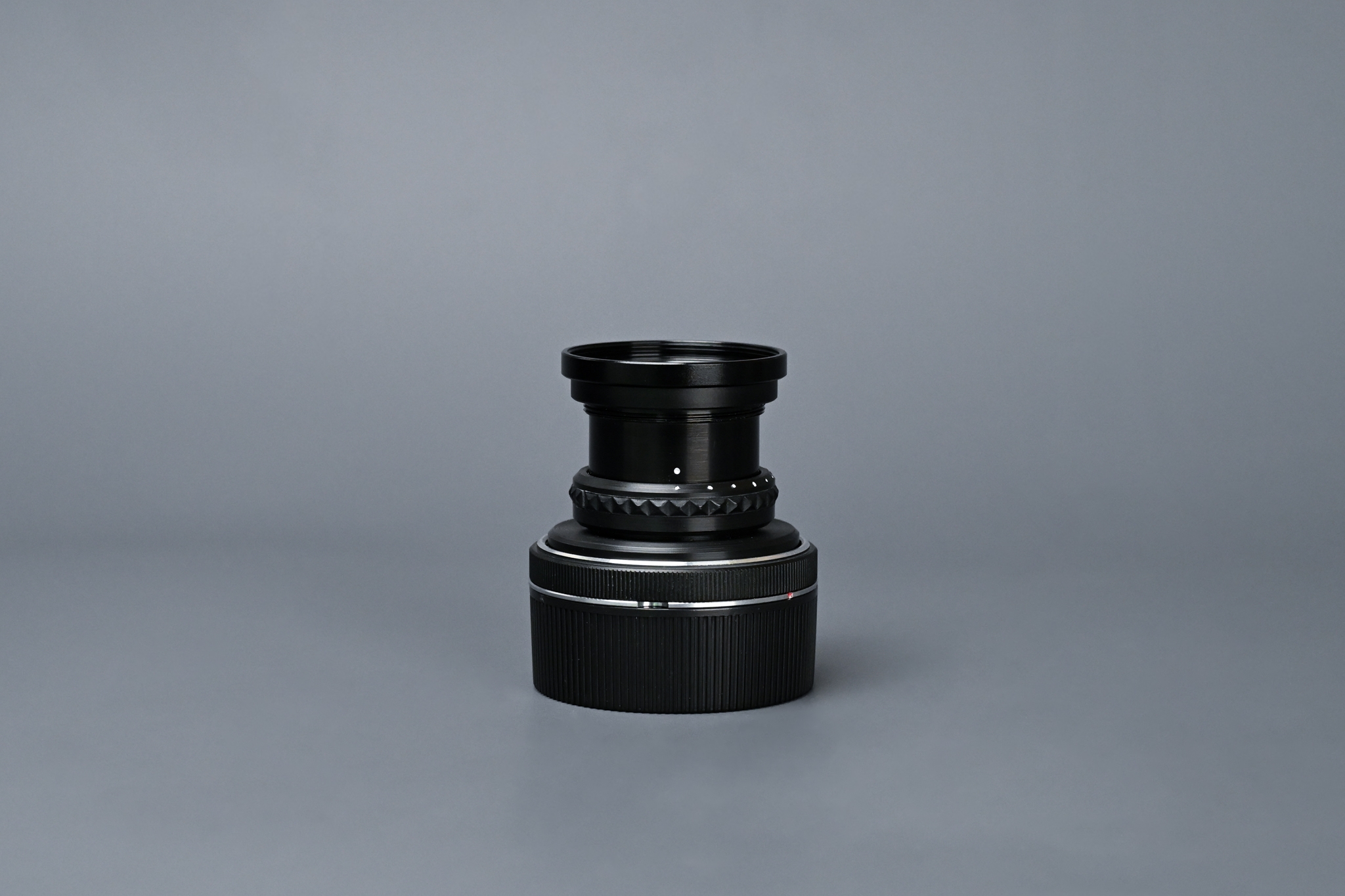 Picture of Kinoptik Apochromat Focale 40mm f/2 Modified to Leica M