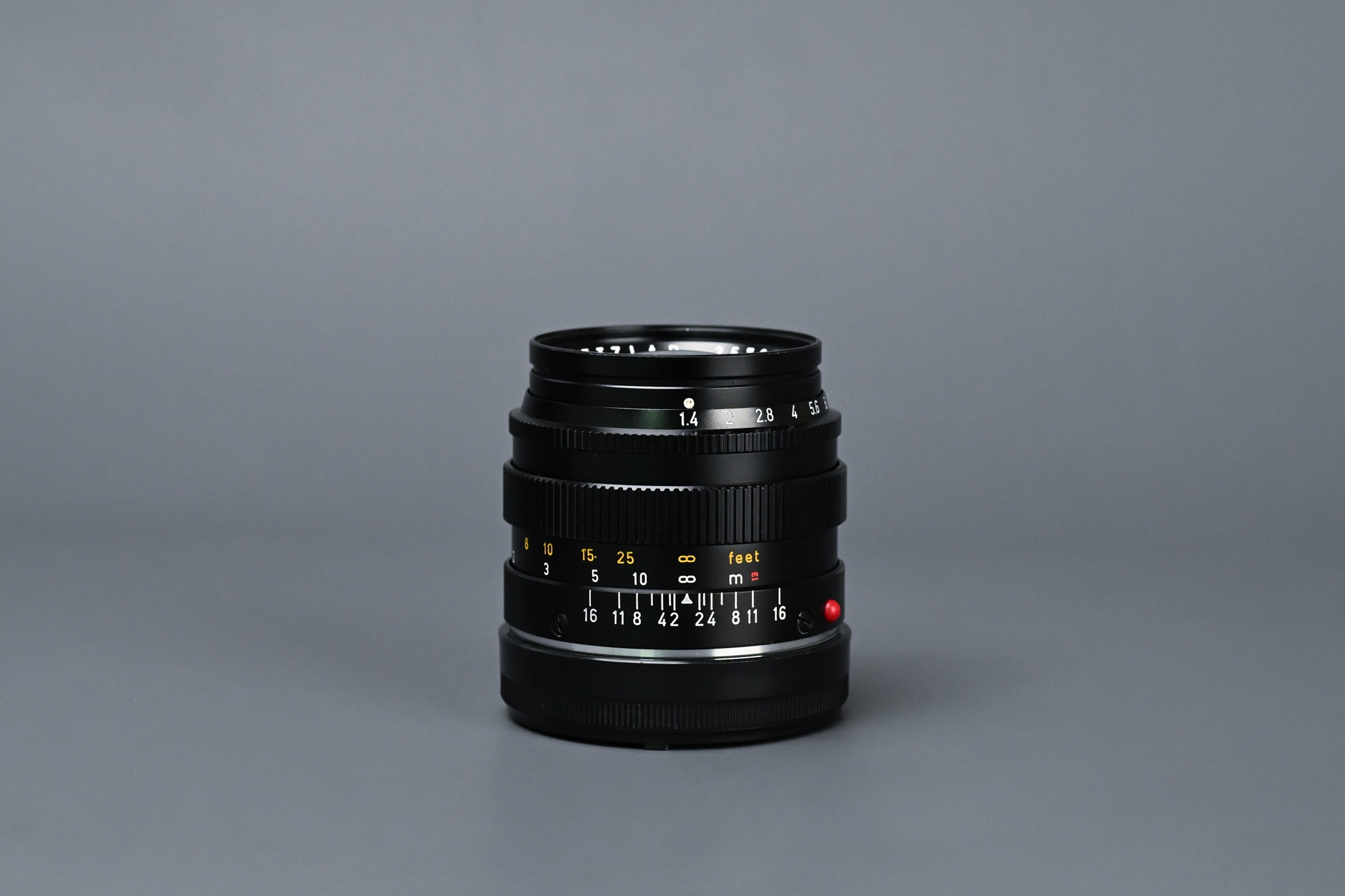 Picture of Leica Summilux-M 50mm f/1.4 Ver.2 Black