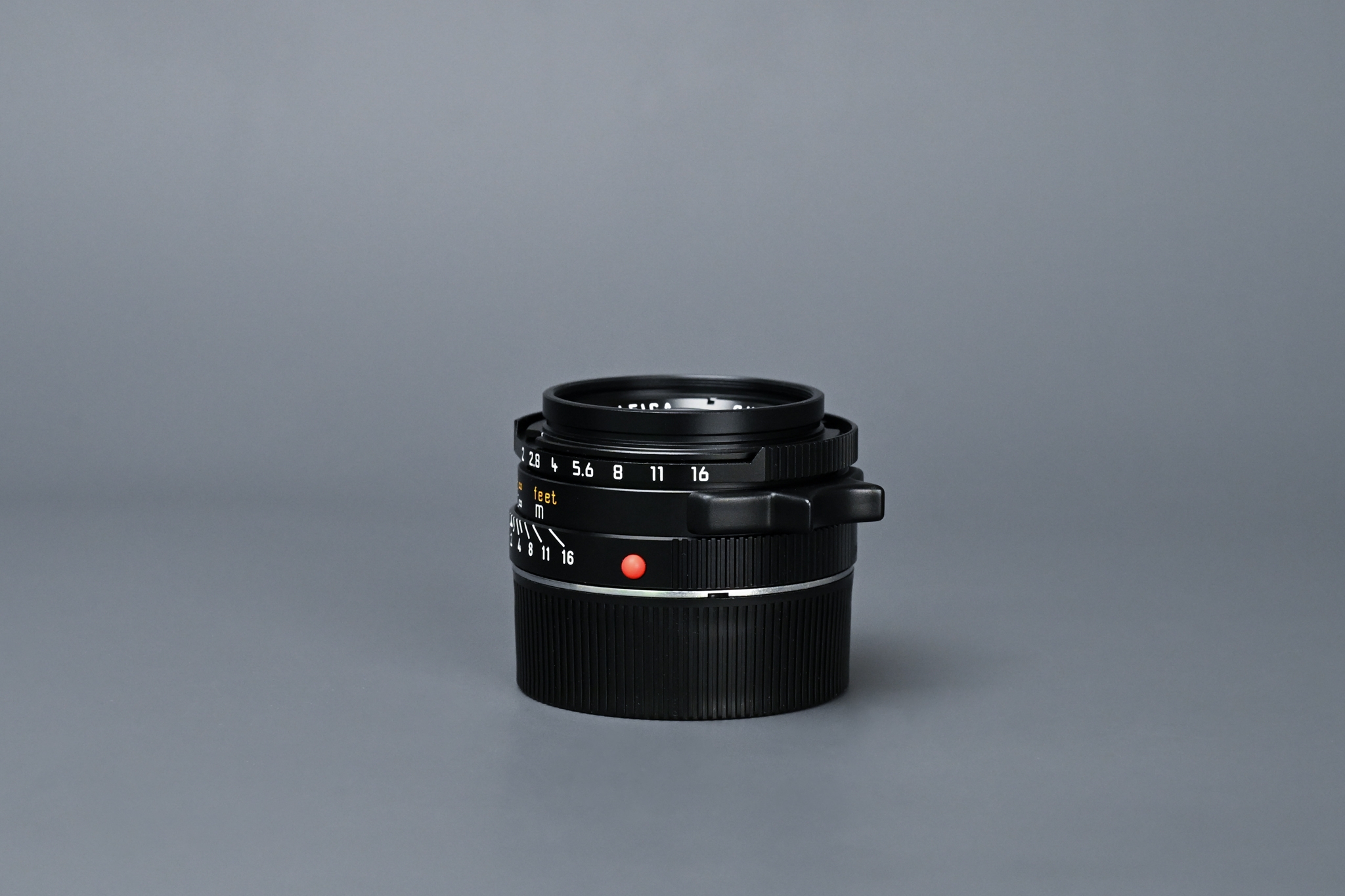 Picture of Leica Summicron-M 35mm f/2 Ver.4 Black Germany King of Bokeh KOB 7-element