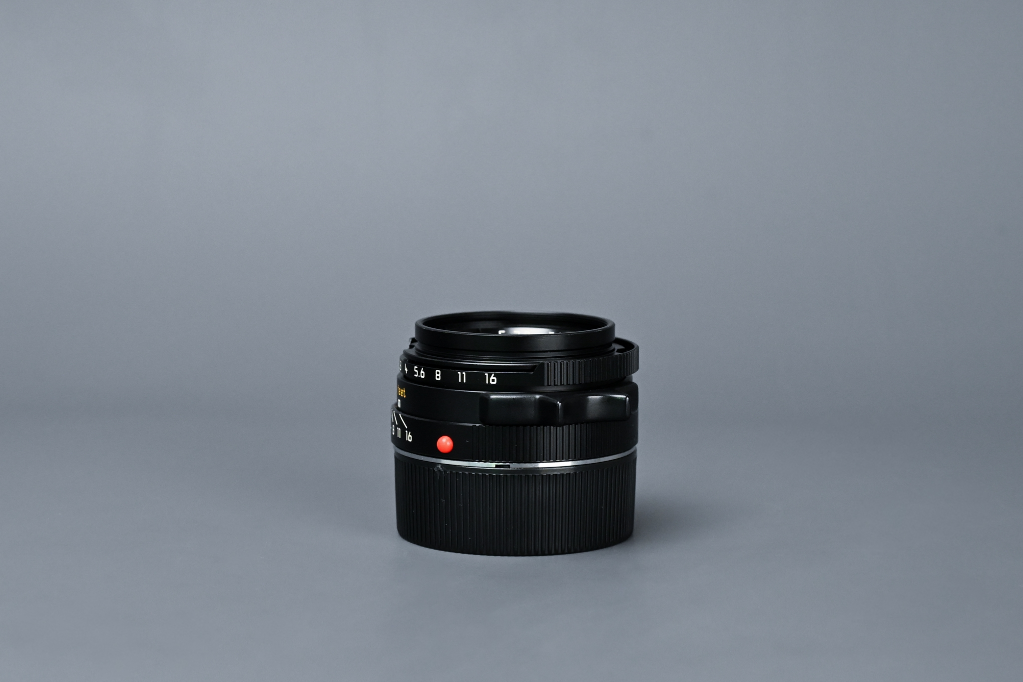 Picture of Leica Summicron-M 35mm f/2 Ver.4 Black Germany King of Bokeh KOB 7-element