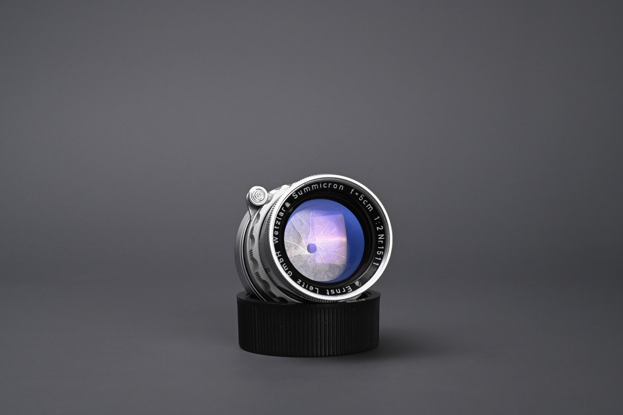 Picture of Leica Summicron-M 5cm f/2 Rigid Ver.1 Silver