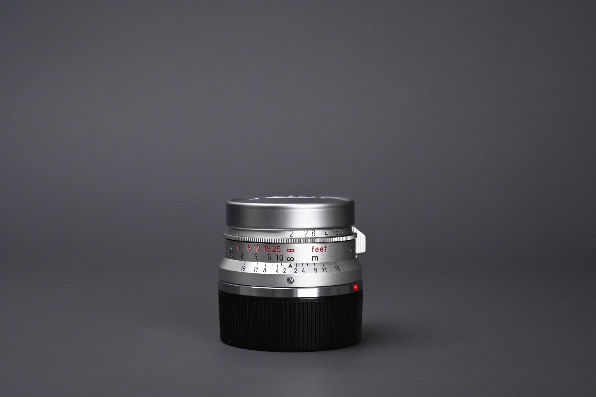 Picture of Leica Summicron-M 35mm f/2 Ver.1 8-element Germany