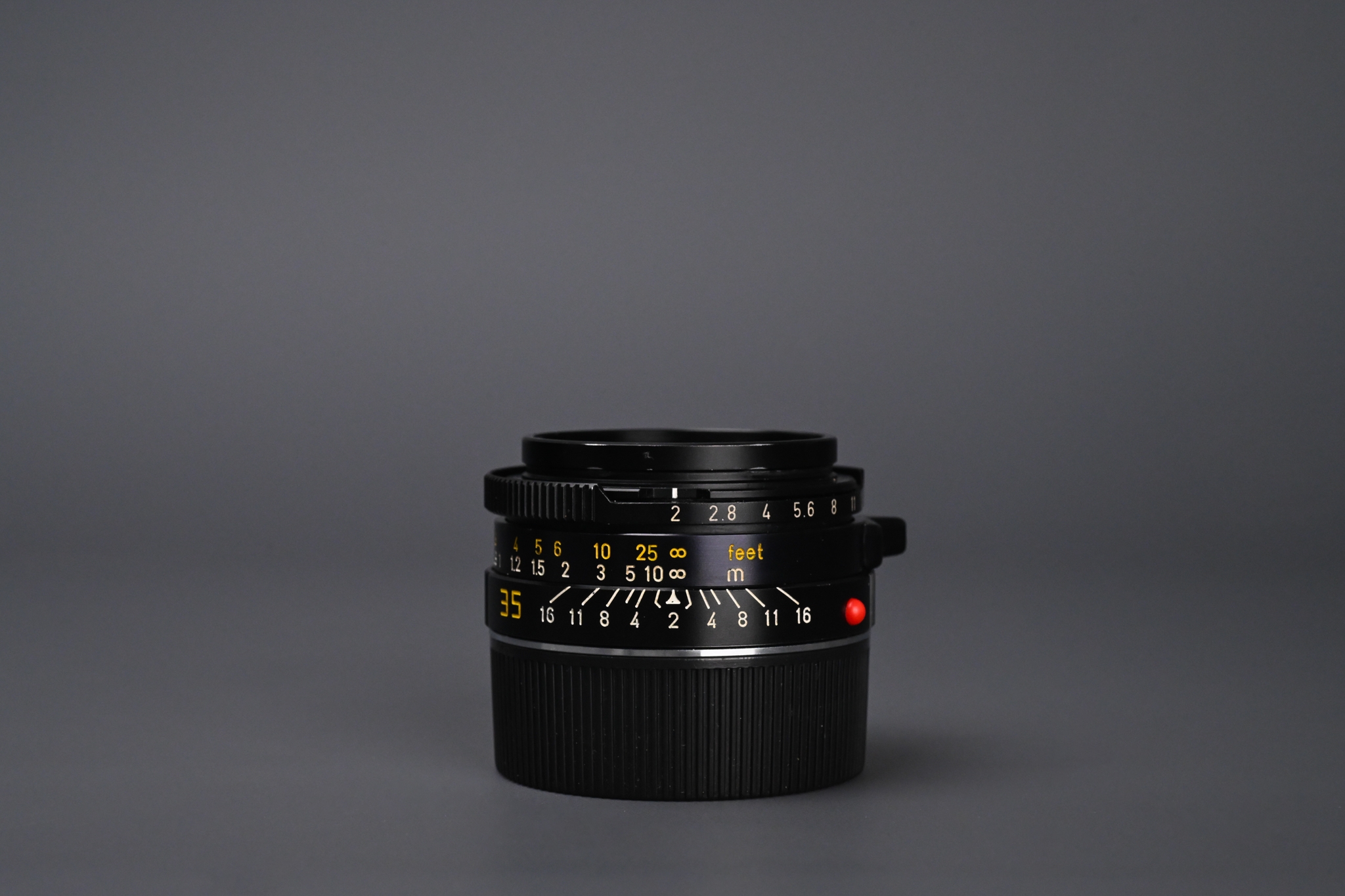 Picture of Leica Summicron-M 35mm f/2 Ver.4 Black Canada King of Bokeh KOB 7-element