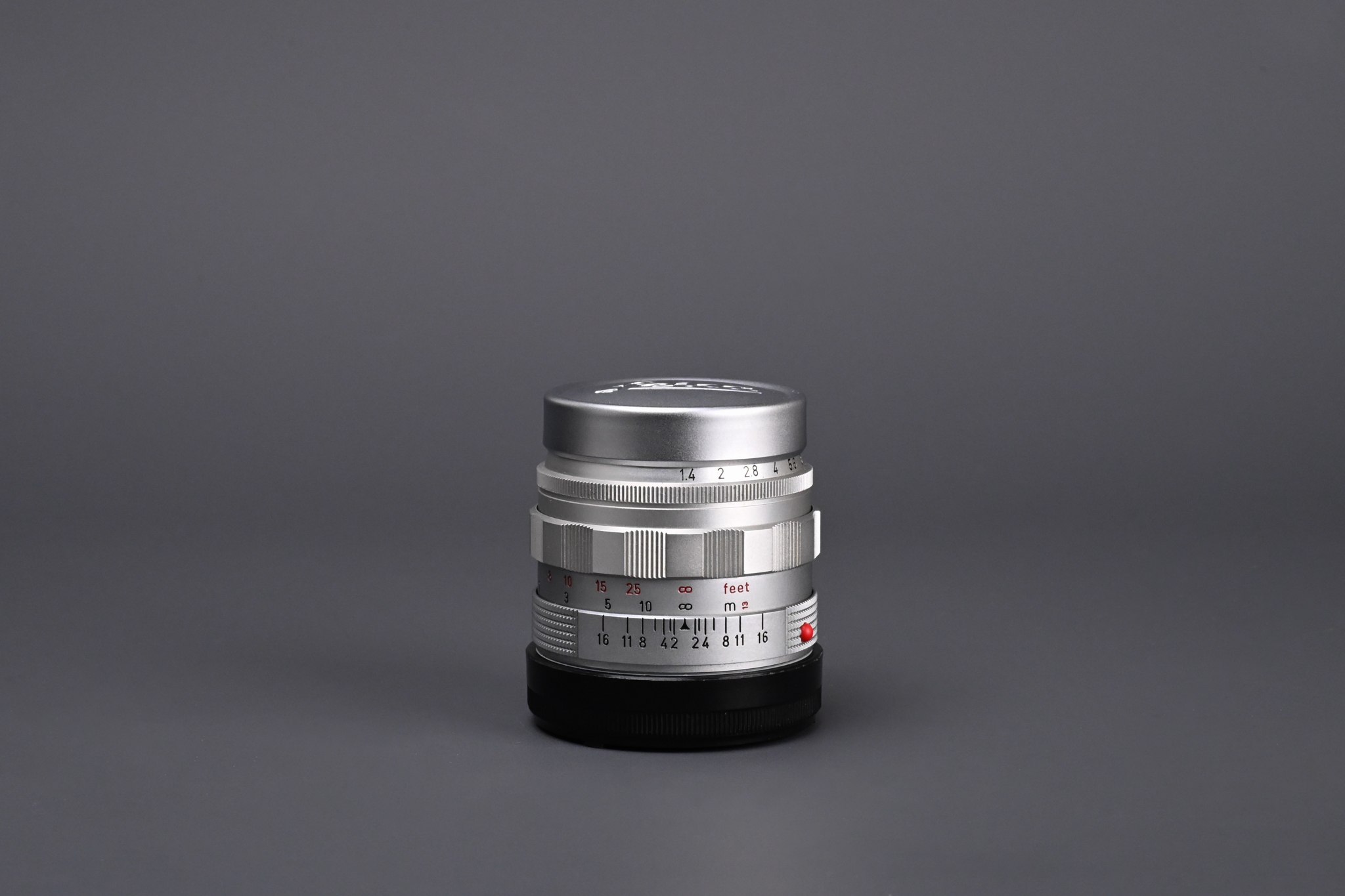 Picture of Leica Summilux-M 50mm f/1.4 Ver.2 E43 Silver