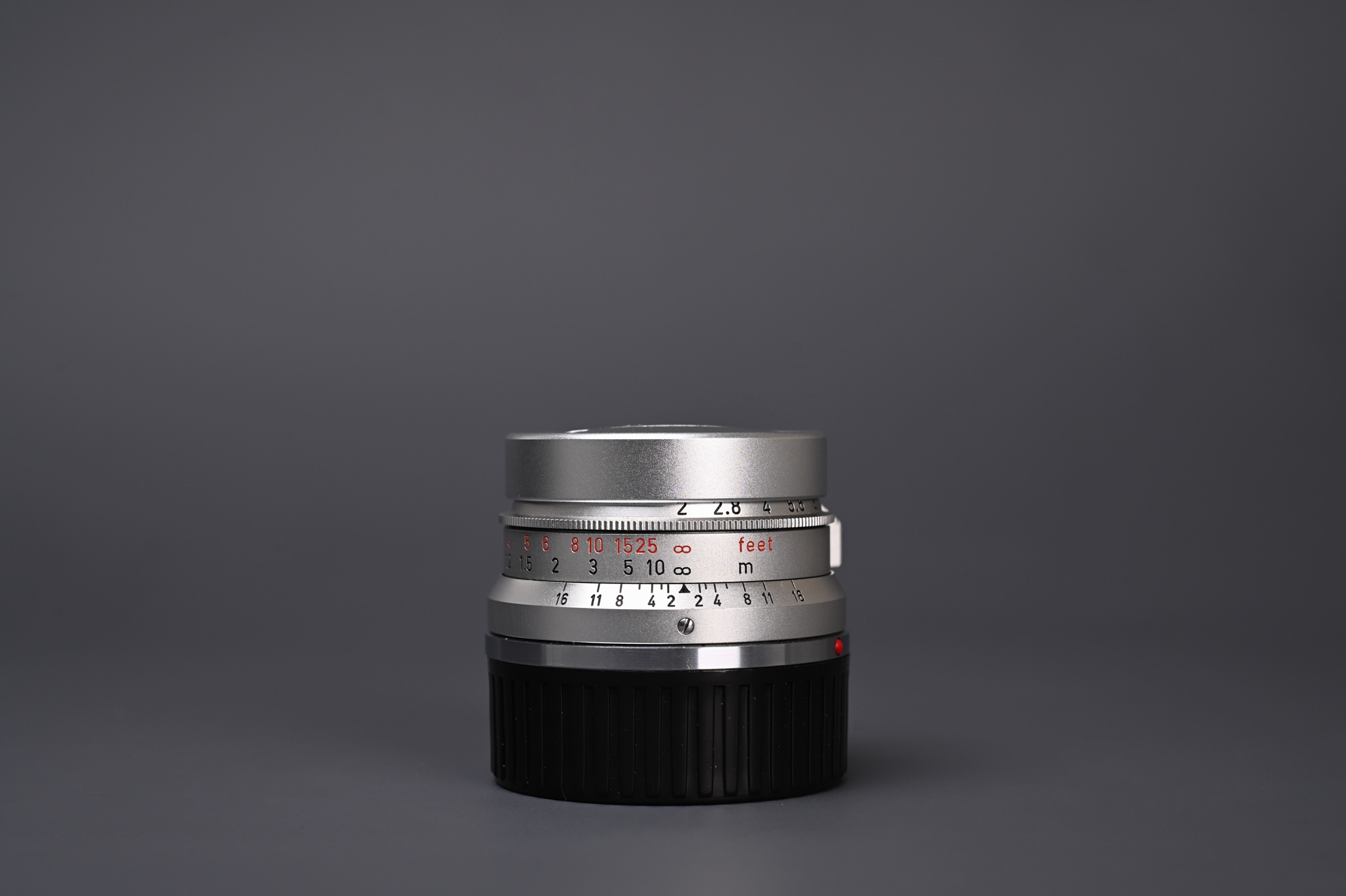 Picture of Leica Summicron-M 35mm f/2 Ver.1 8-element Canada