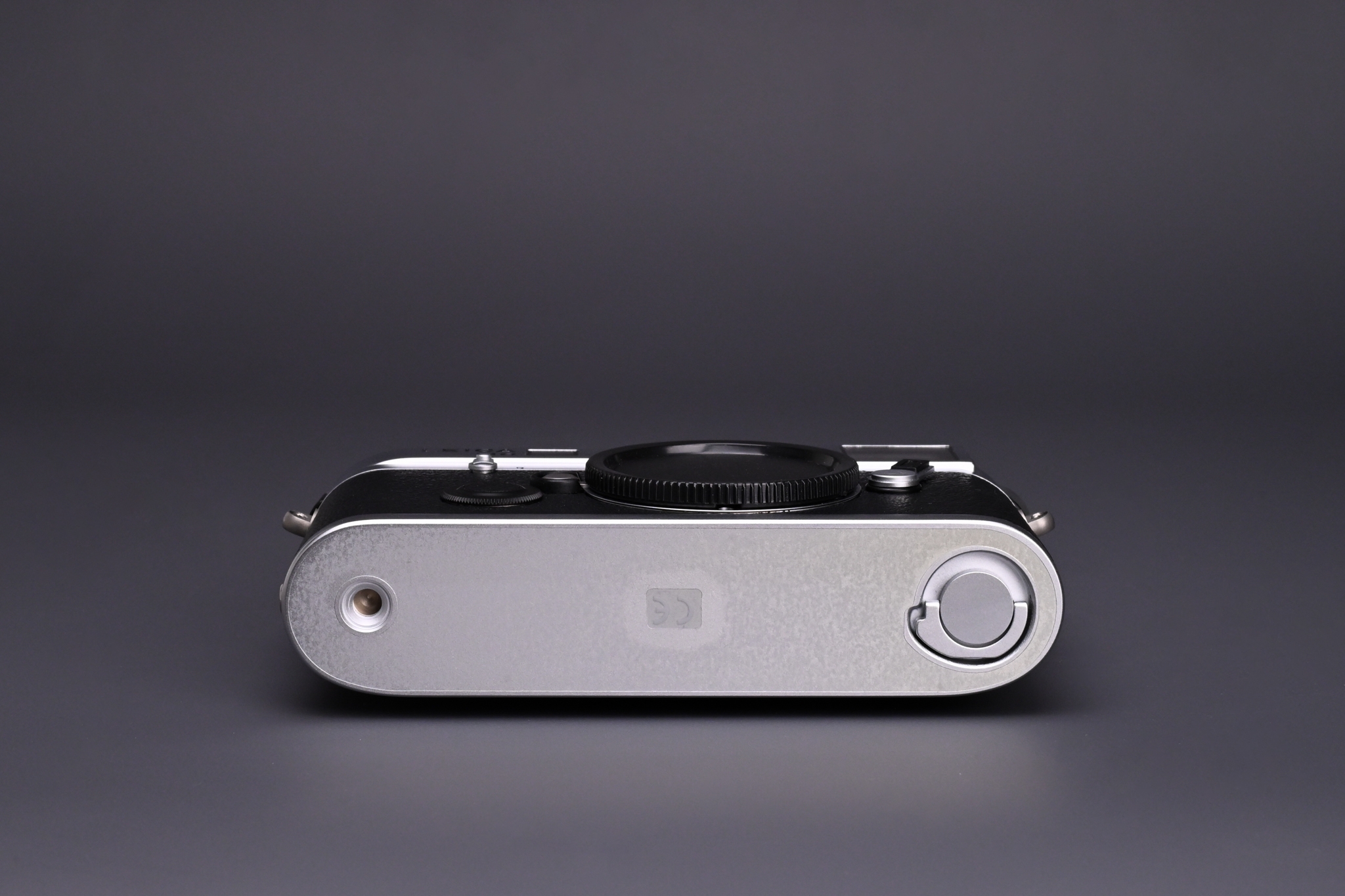 Picture of Leica M6 TTL 0.72 Silver Chrome Japan Edition