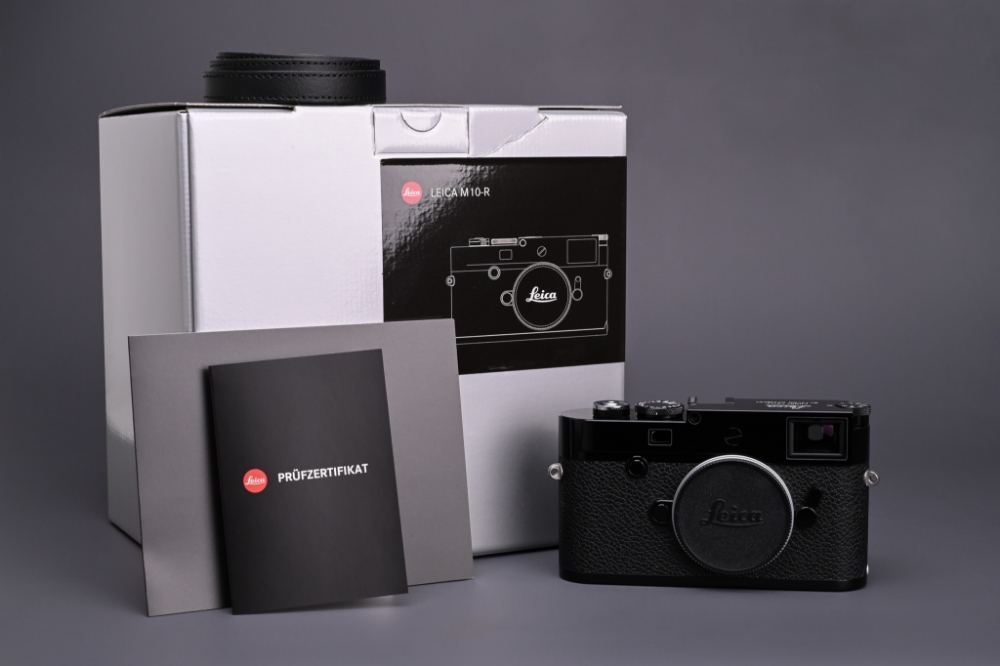 Picture of Leica M10-R Black Paint