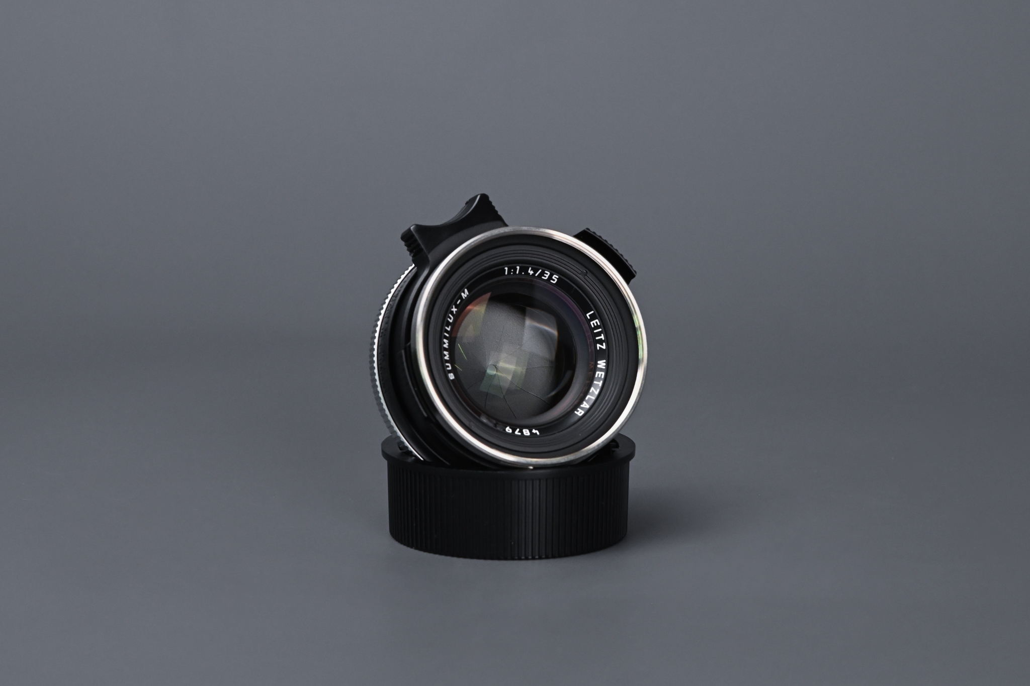 Picture of Leica Summilux-M 35mm f/2 Black Steel Rim Reissue