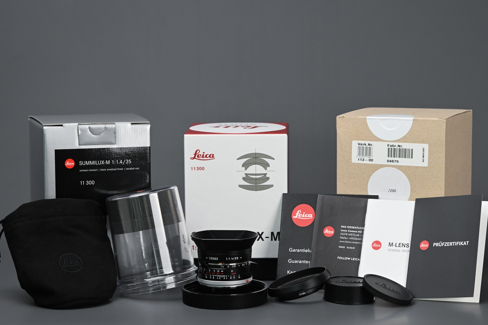 Picture of Leica Summilux-M 35mm f/2 Black Steel Rim Reissue