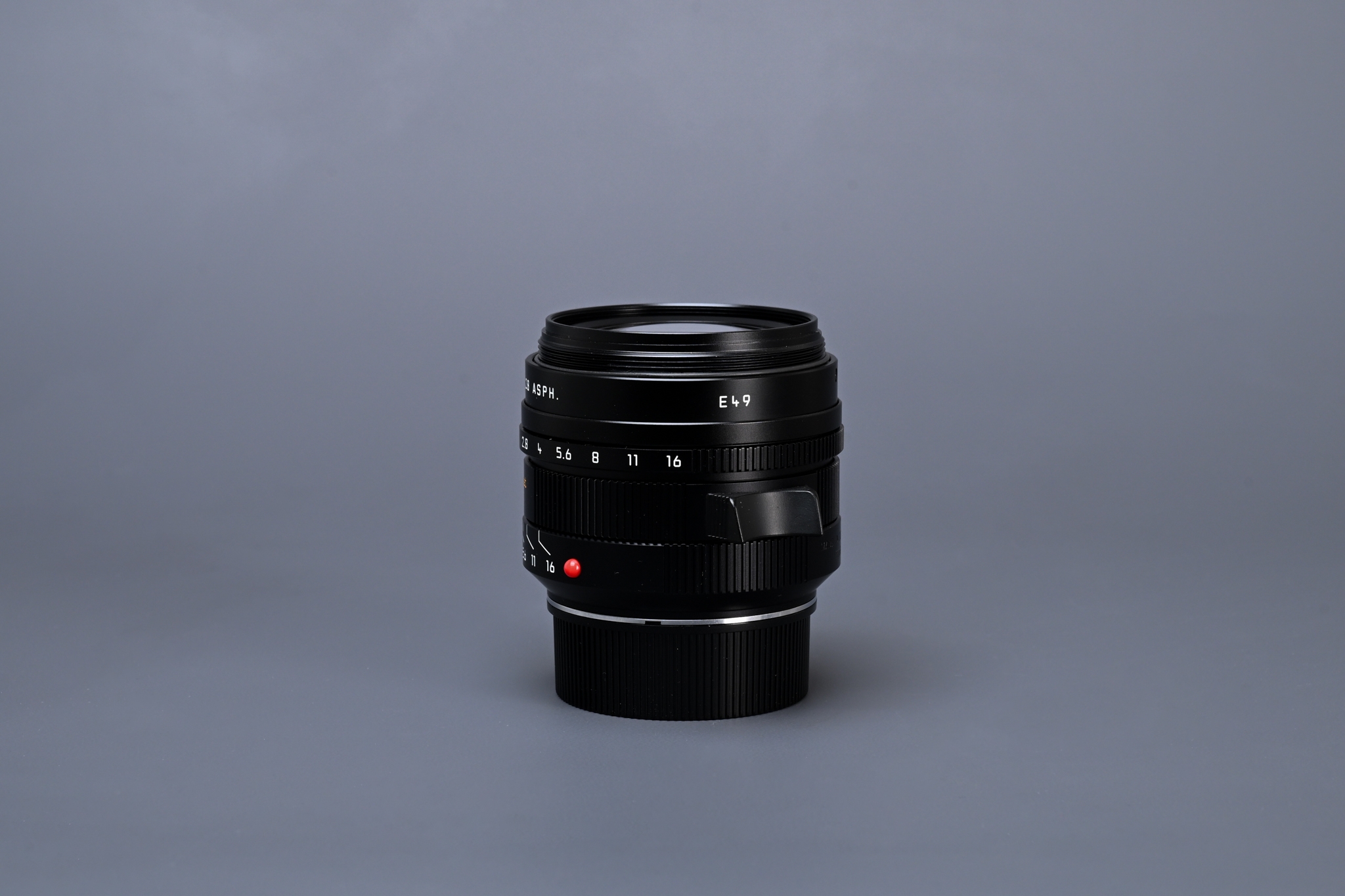 Picture of Leica Summilux-M 28mm f/1.4 ASPH Black