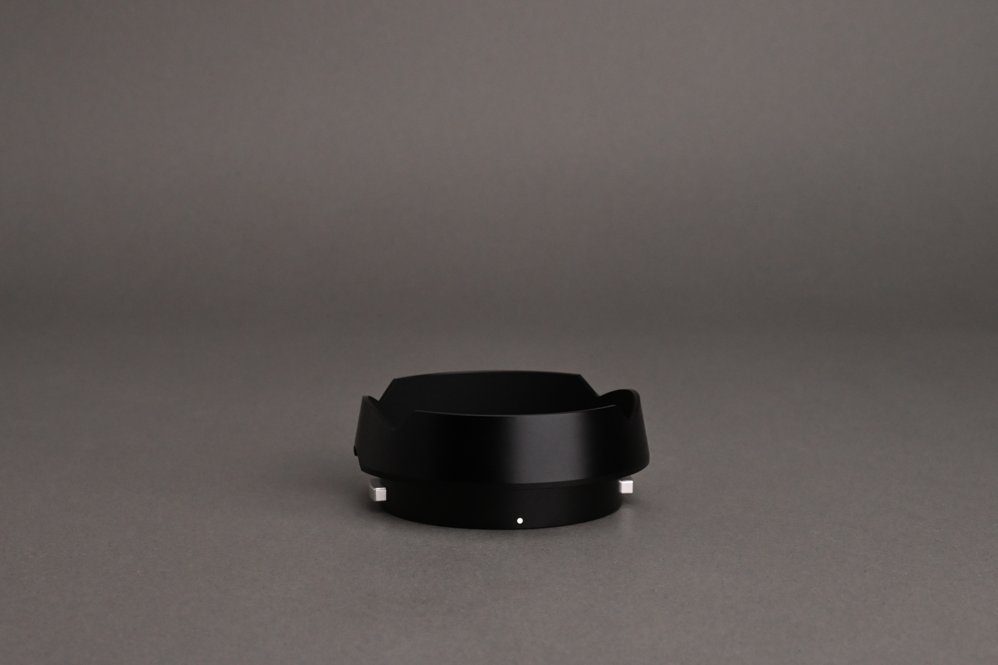 Picture of Leica Flower Lens Hood (12466) for 11874 11604 11809
