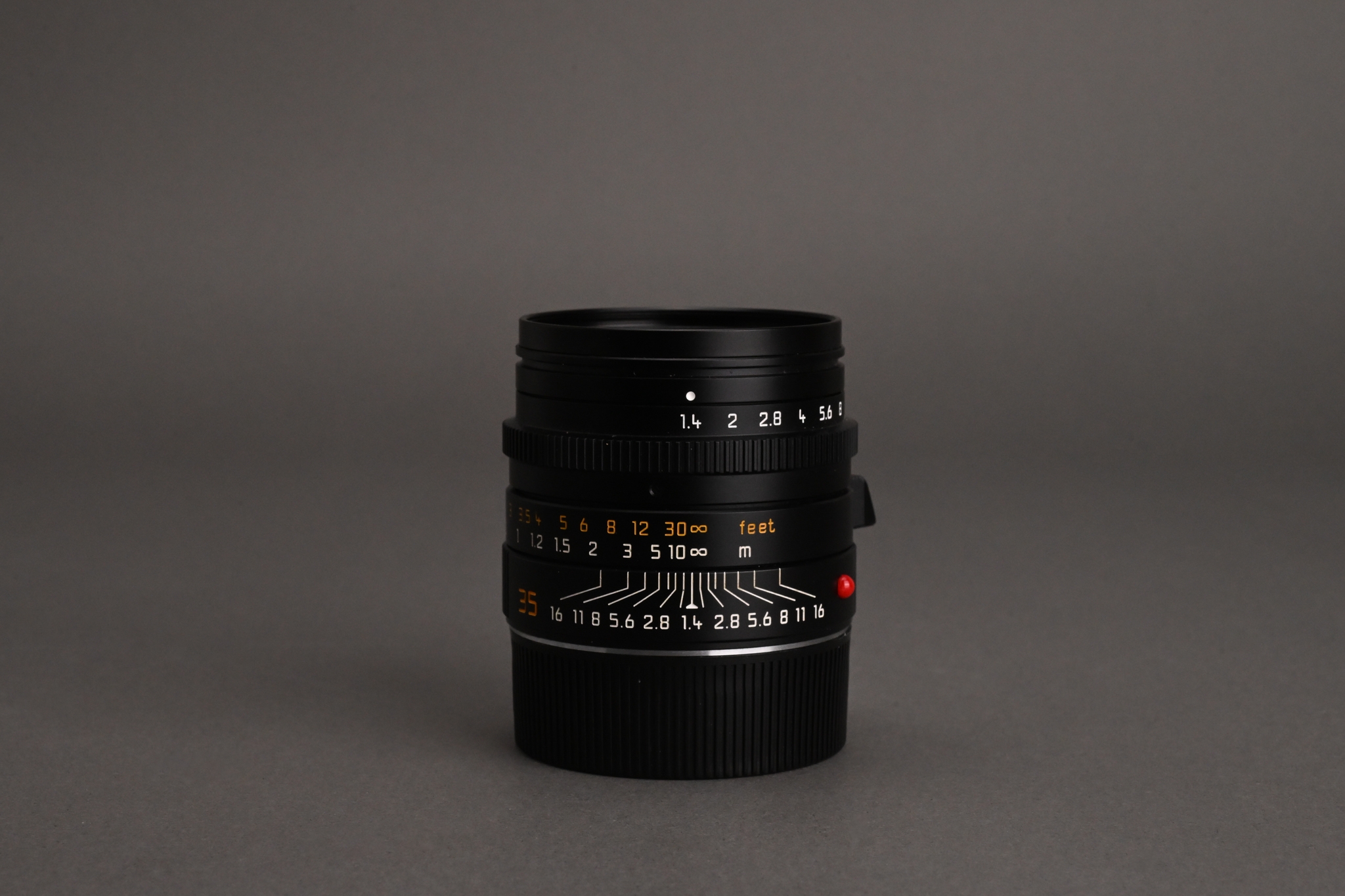 Picture of Leica Summilux-M 35mm f/1.4 ASPH Black