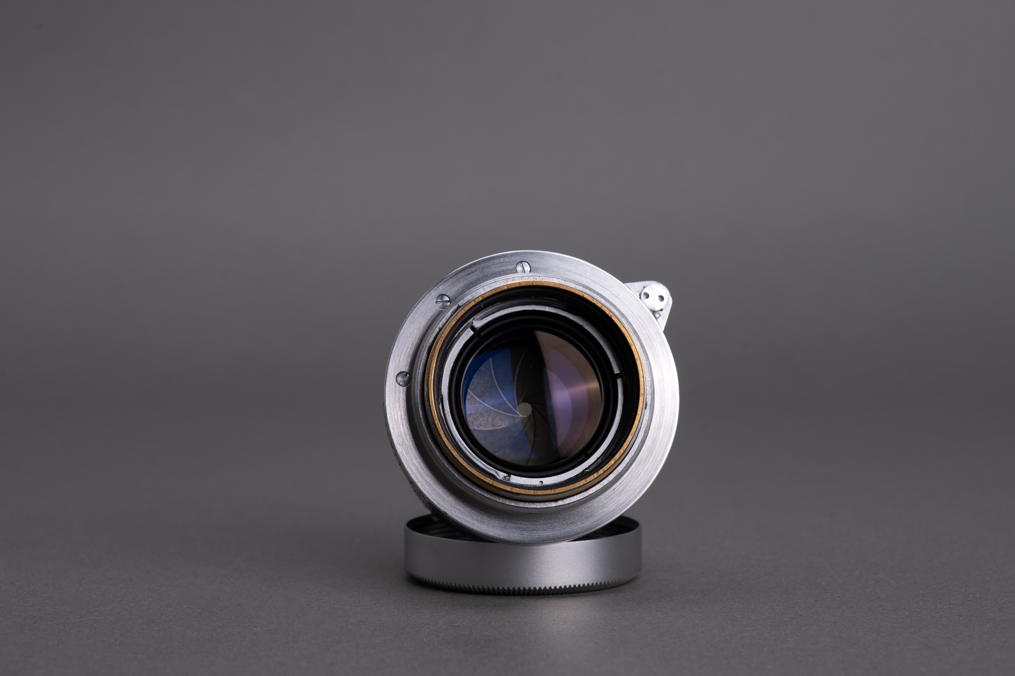 Picture of Leica Summicron 5cm f/2 LTM Screw Radioactive