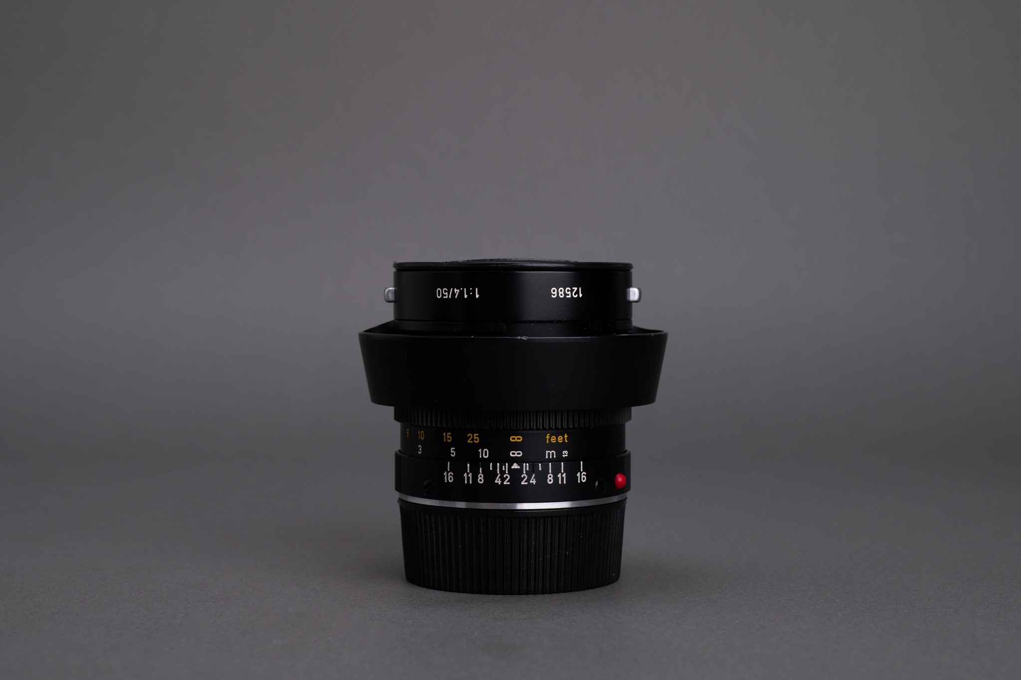 Picture of Leica Summilux-M 50mm f/1.4 Ver.2 Black E43 Amber Coating