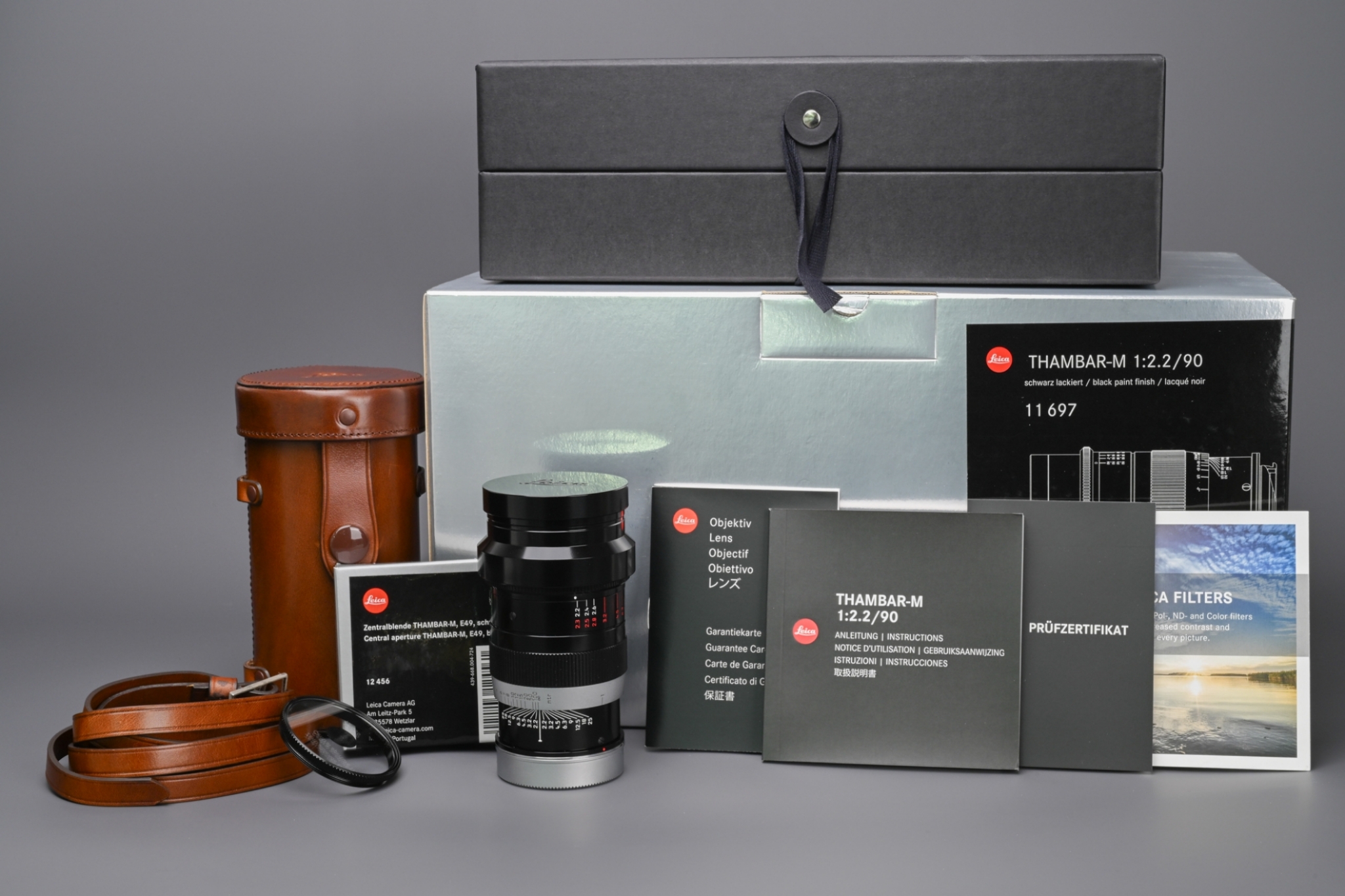 Picture of Leica Thambar-M 90mm f/2.2 Black Paint Reissue