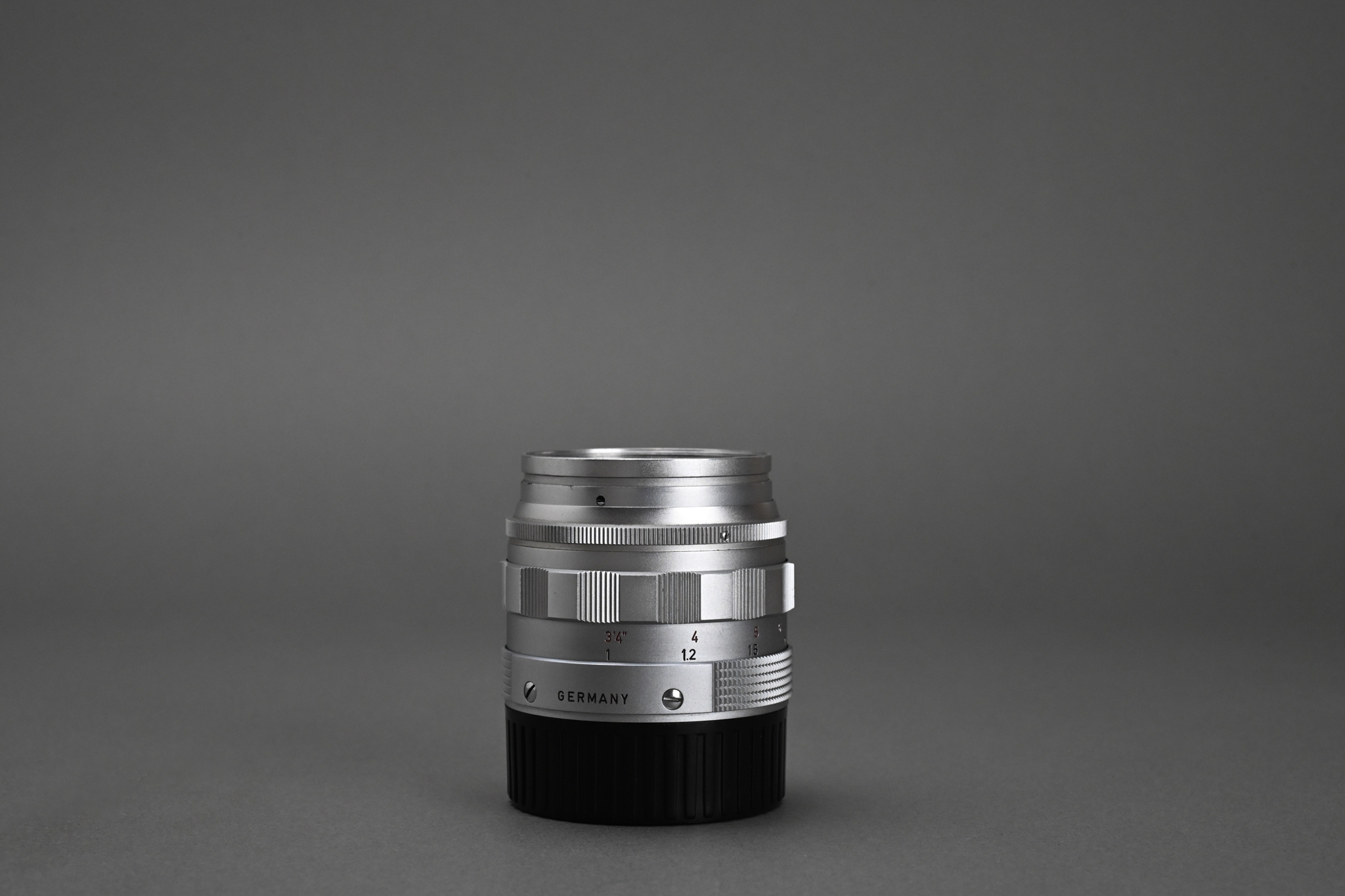 Picture of Leica Summilux-M 50mm f/1.4 Ver.2 E43 Silver