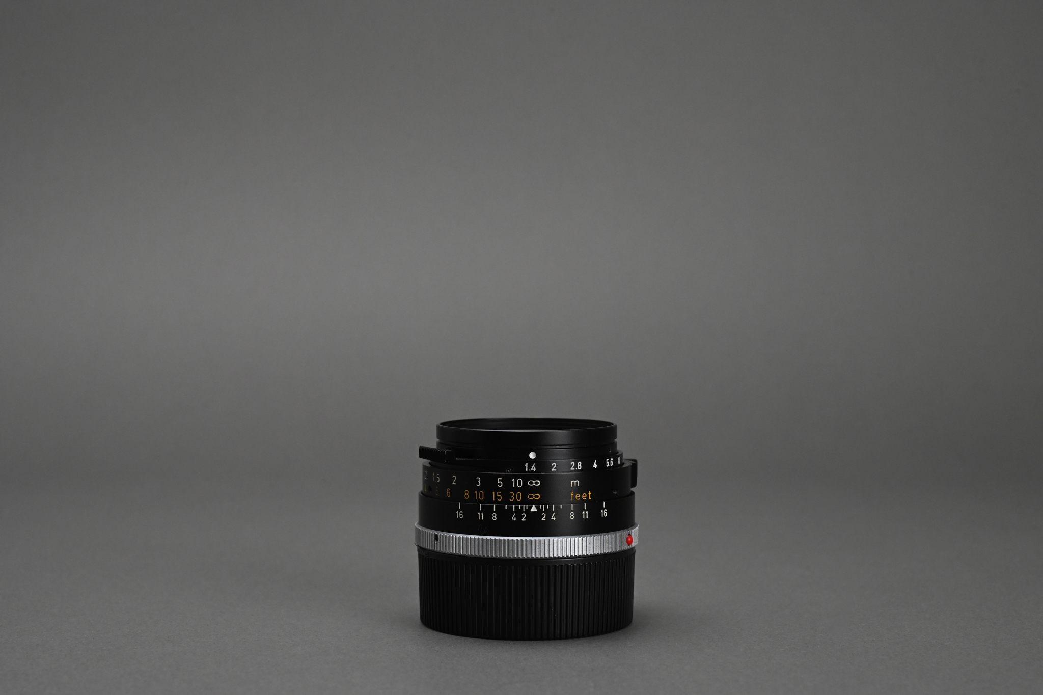 Picture of Leica Summilux-M 35mm f/1.4 Pre-ASPH