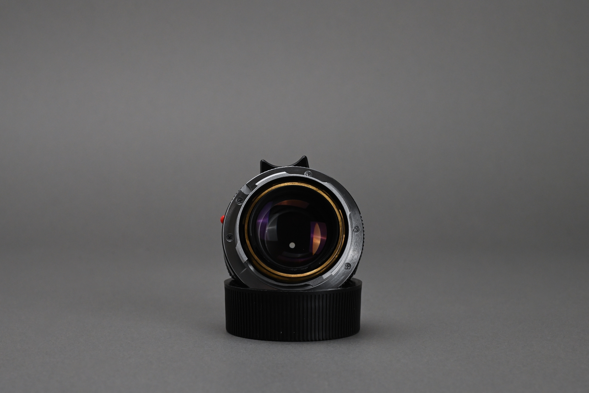 Picture of Leica Summicron-M 35mm f/2 Ver.4 Black Canada King of Bokeh KOB 7-element