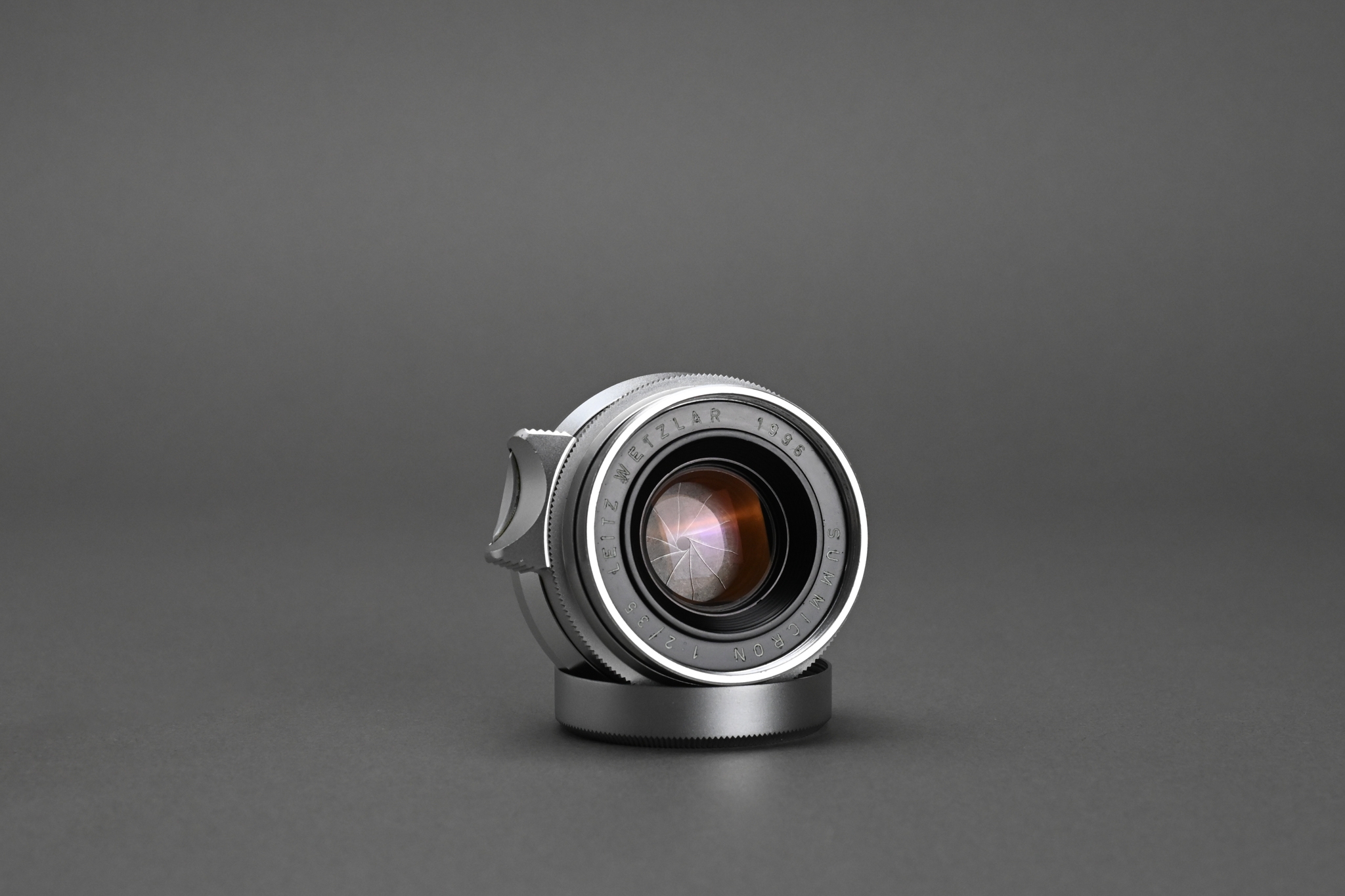Picture of Leica Summicron 35mm f/2 Ver.1 8-element LTM