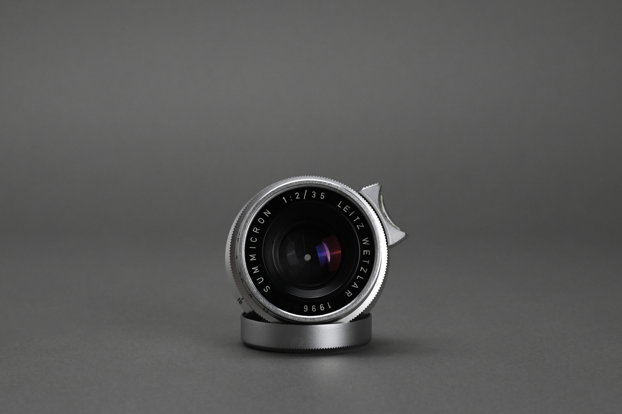 Picture of Leica Summicron 35mm f/2 Ver.1 8-element LTM