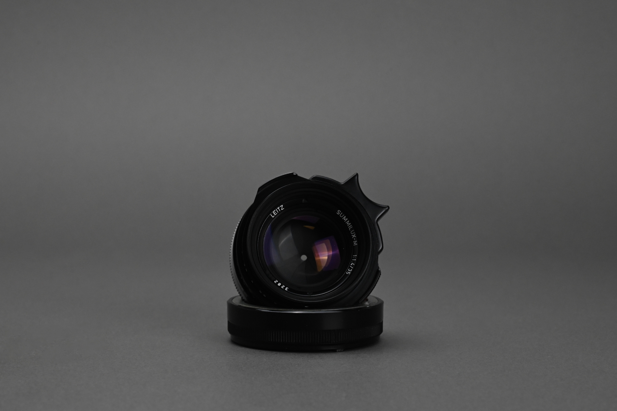 Picture of Leica Summilux-M 35mm f/1.4 Ver.2 Pre-ASPH