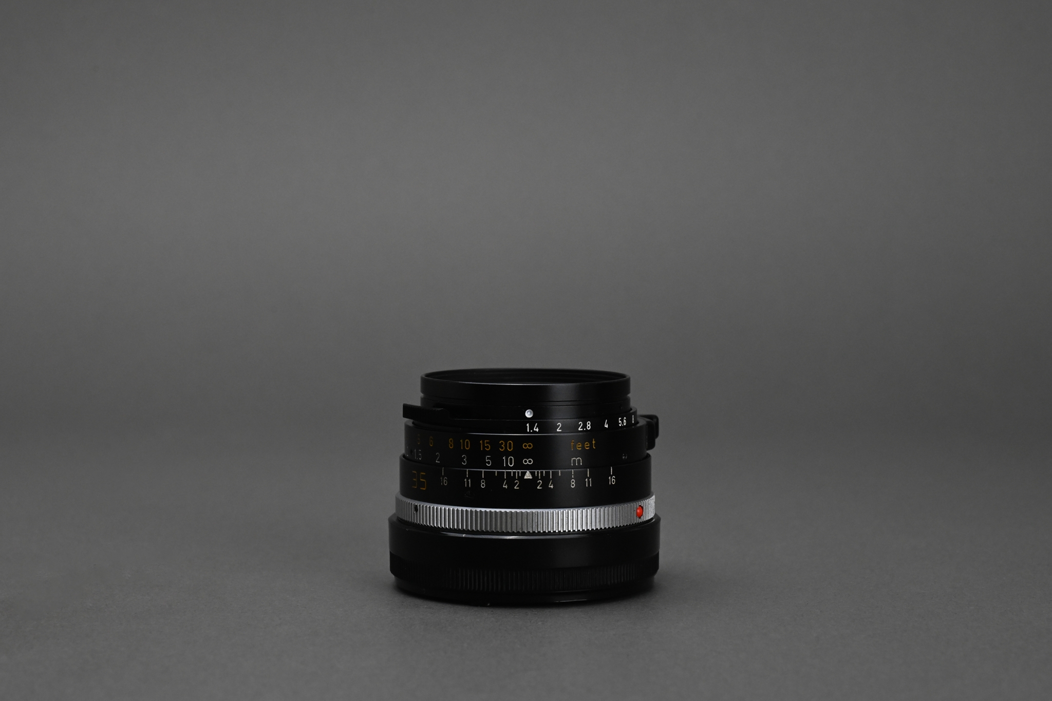 Picture of Leica Summilux-M 35mm f/1.4 Ver.2 Pre-ASPH