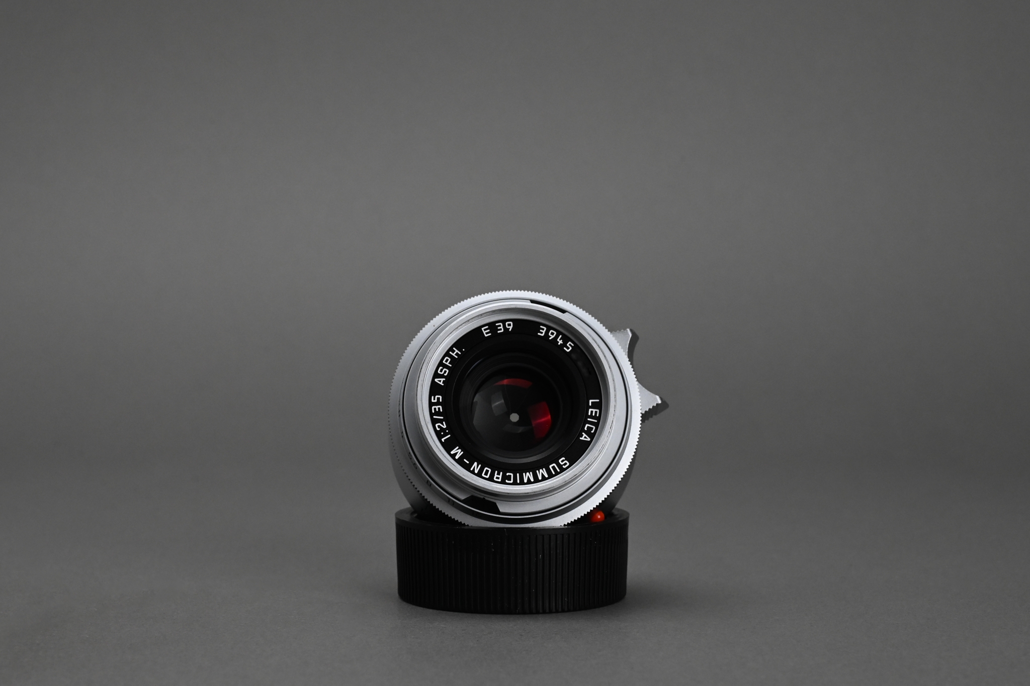 Picture of Leica Summicron-M 35mm f/2 ASPH Hammertone
