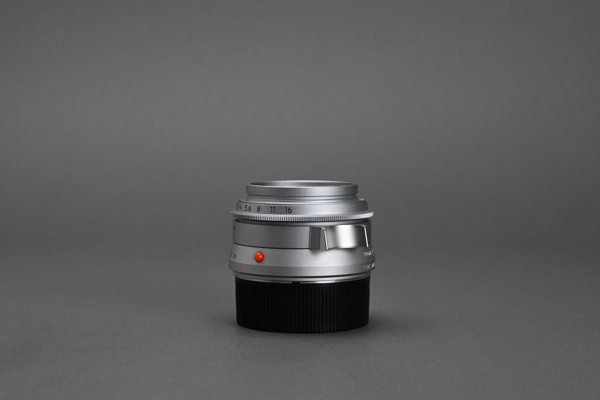 Picture of Leica Summicron-M 35mm f/2 ASPH Hammertone