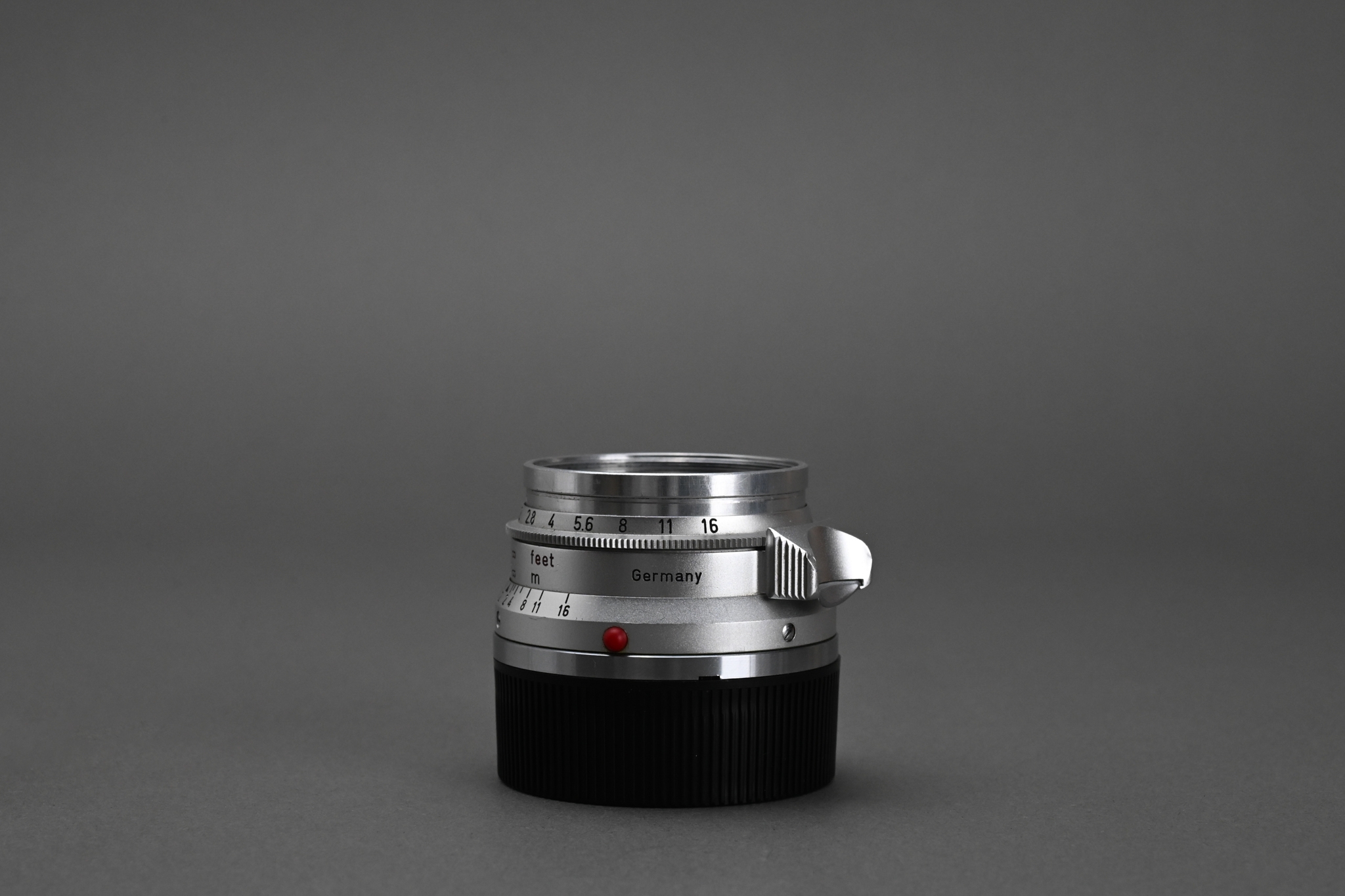 Picture of Leica Summicron-M 35mm f/2 Ver.1 Germany 8-element