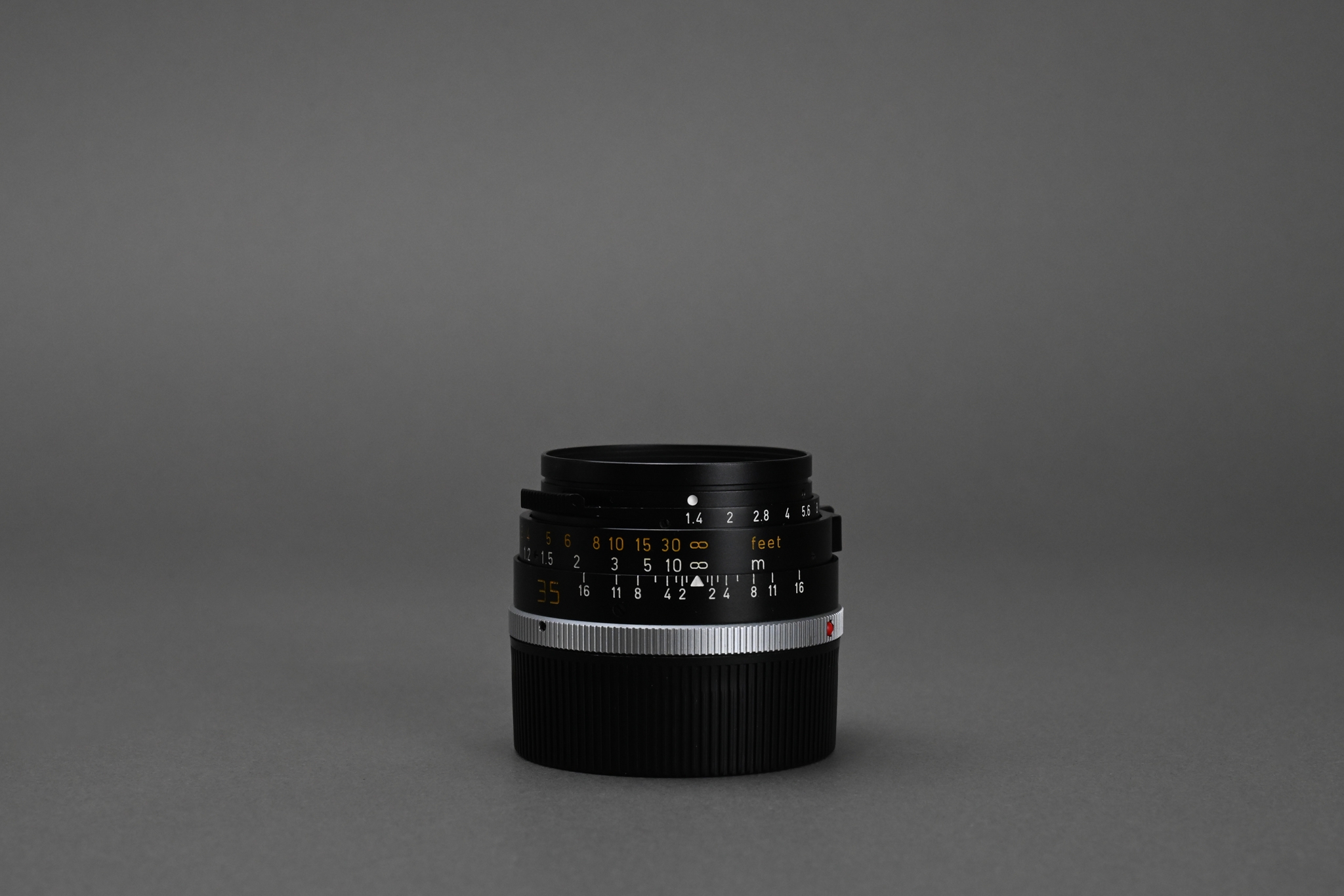 Picture of Leica Summilux-M 35mm f/1.4 Ver.2 Pre-ASPH