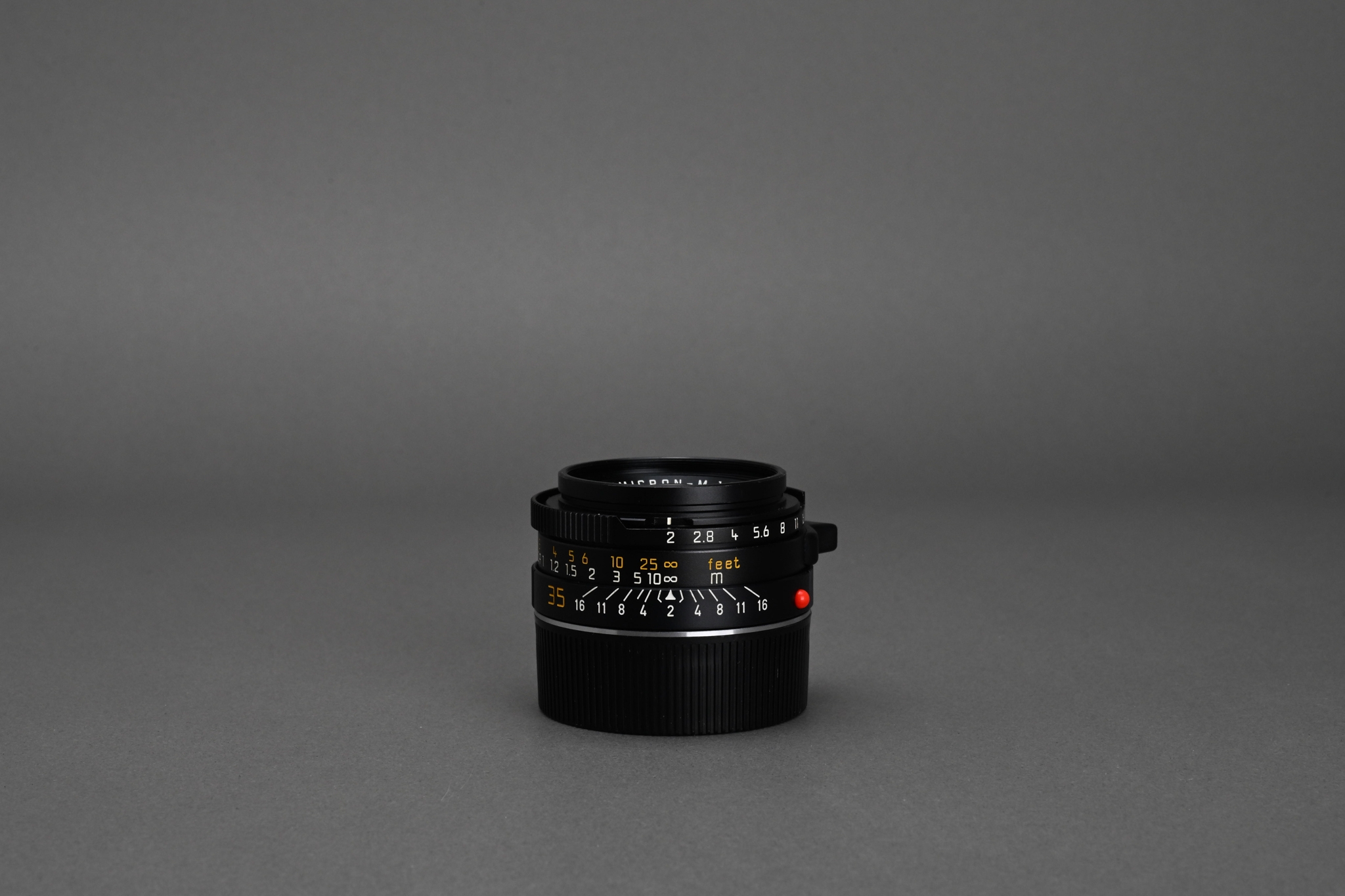 Picture of Leica Summicron-M 35mm f/2 Ver.4 Black Germany King of Bokeh KOB 7-element