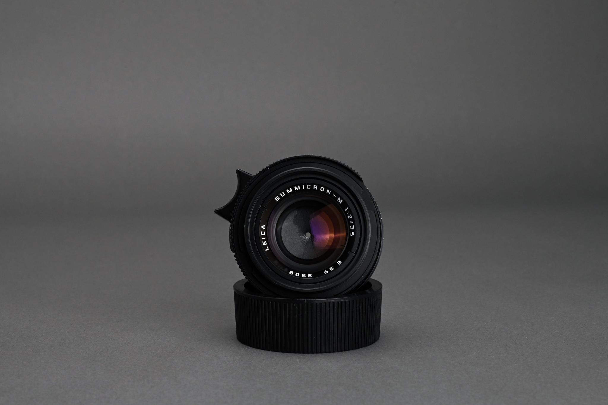 Picture of Leica Summicron-M 35mm f/2 Ver.4 Black Germany King of Bokeh KOB 7-element