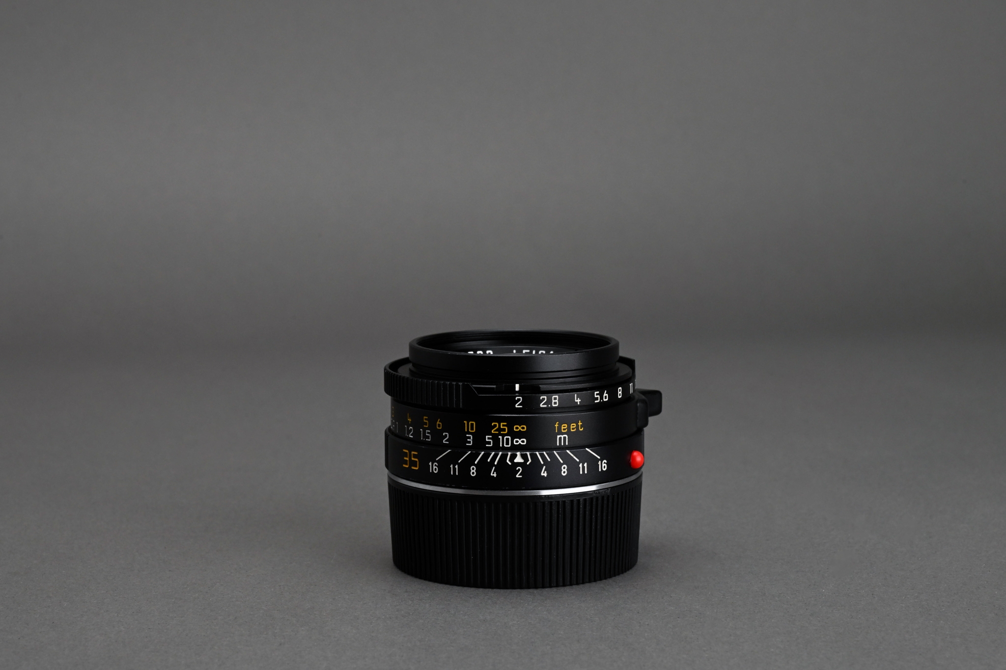 Picture of Leica Summicron-M 35mm f/2 Ver.4 Black Germany King of Bokeh KOB 7-element