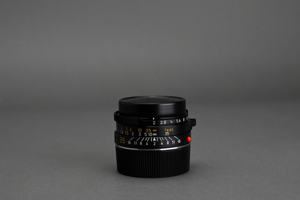 Picture of Leica Summicron-M 35mm f/2 Ver.4 Black Germany King of Bokeh KOB 7-element